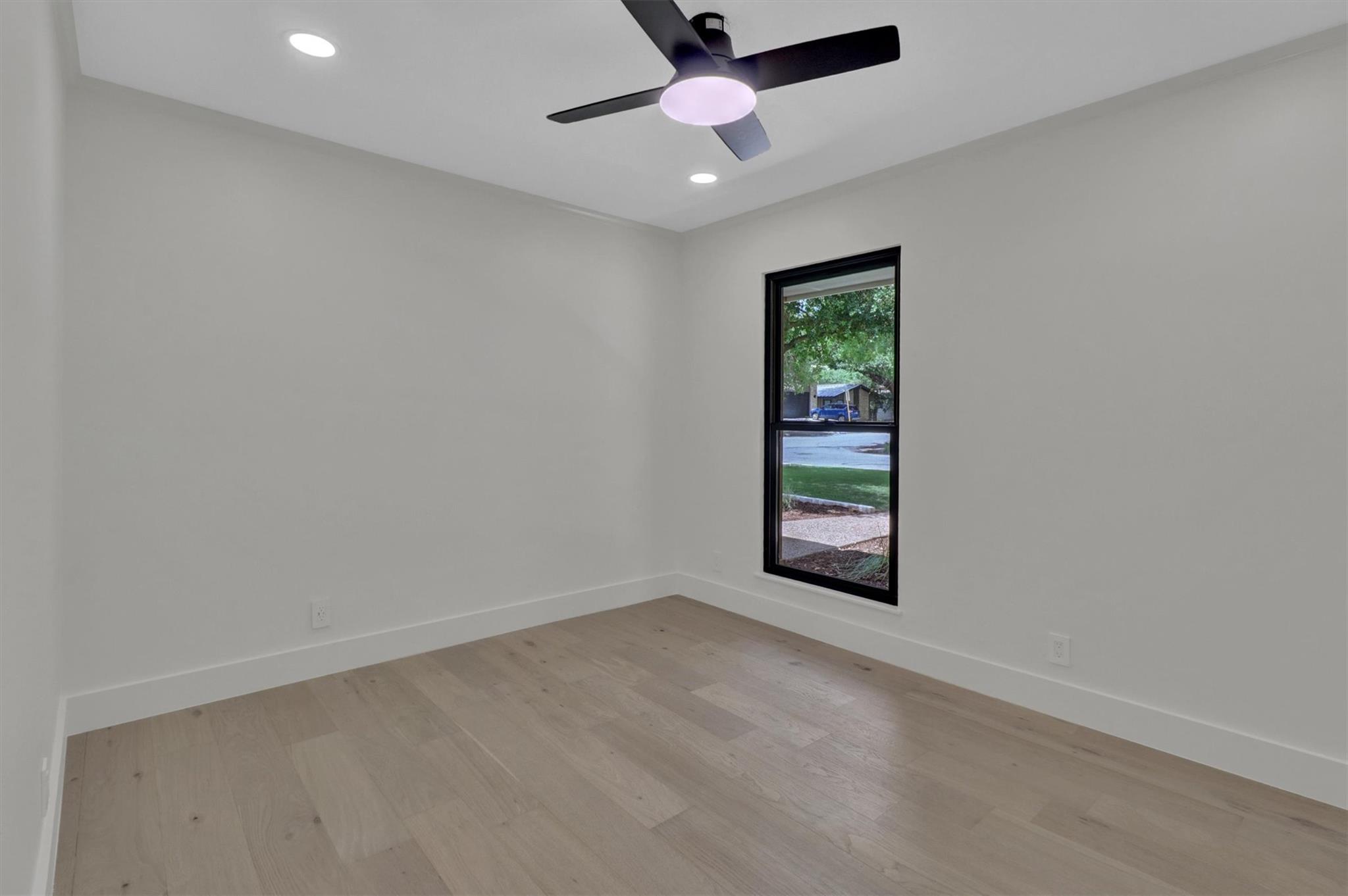 2713 Cascade Dr, Austin, TX 78757