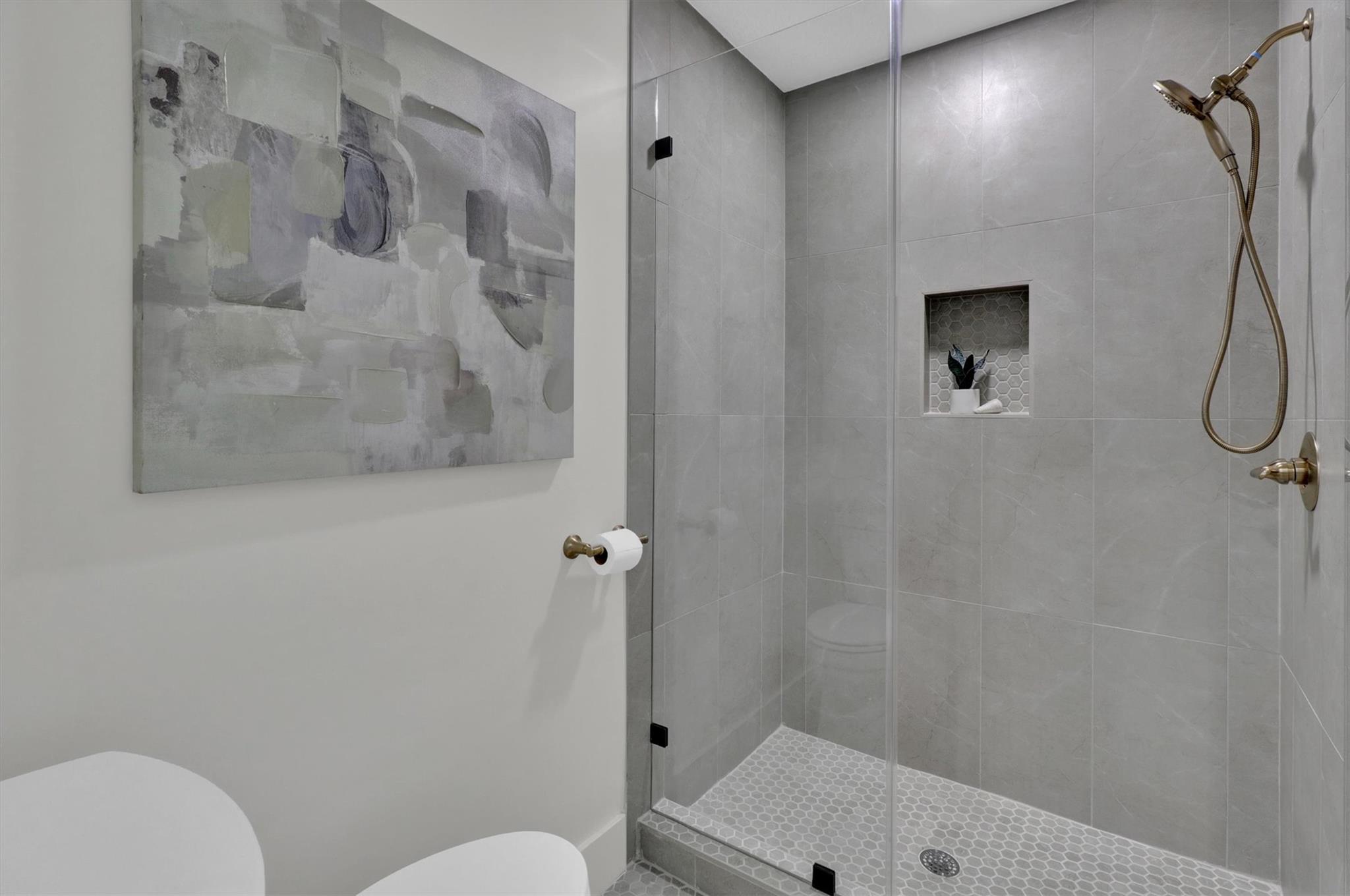 2713 Cascade Dr, Austin, TX 78757