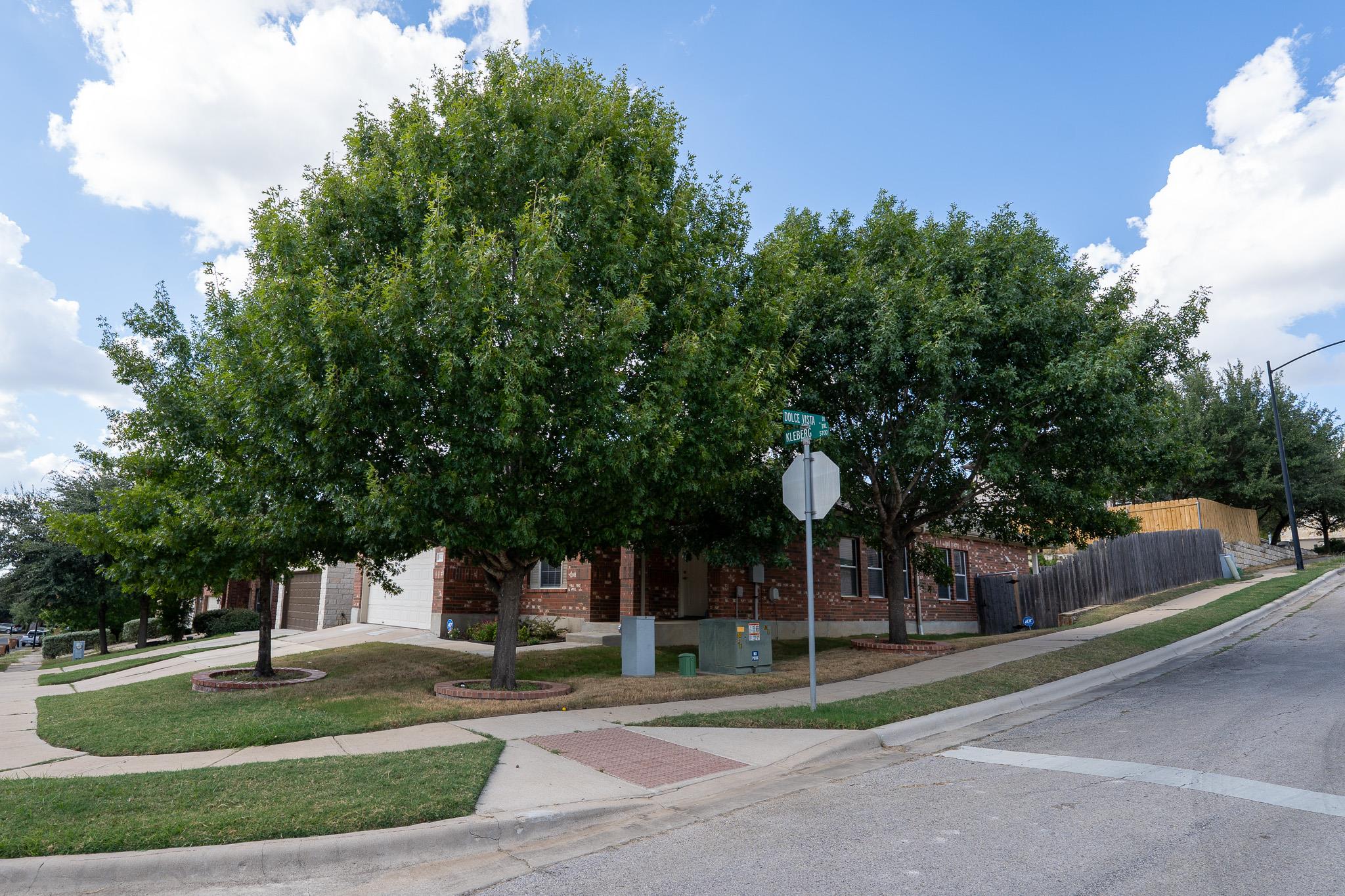 5624 Kleberg Trl, Austin, TX 78747