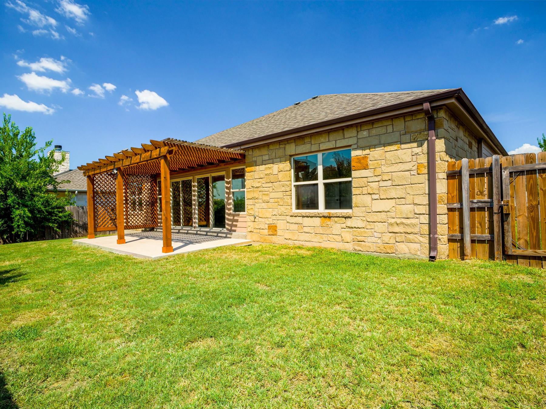 419 Spyglass St, Marble Falls, TX 78654