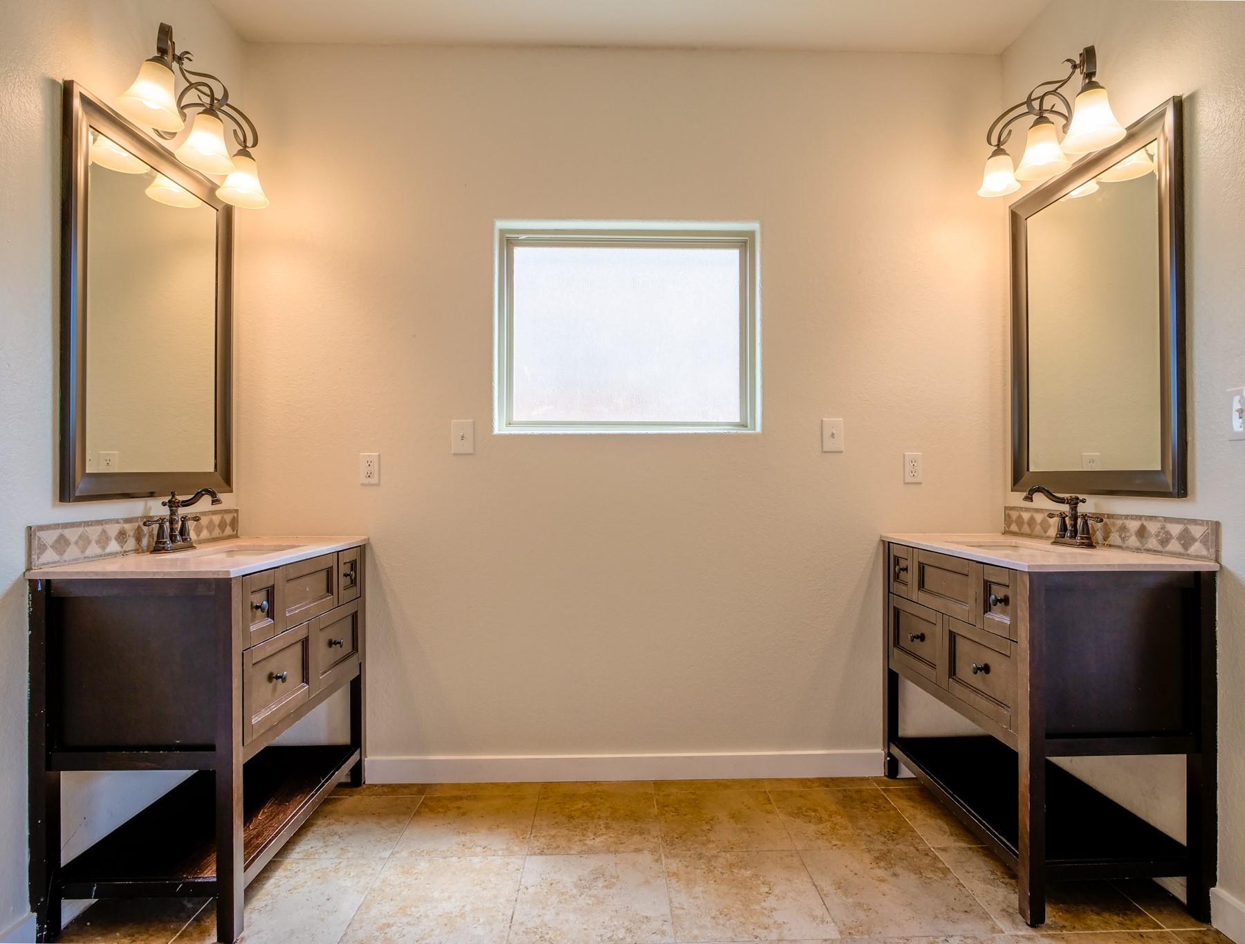 419 Spyglass St, Marble Falls, TX 78654