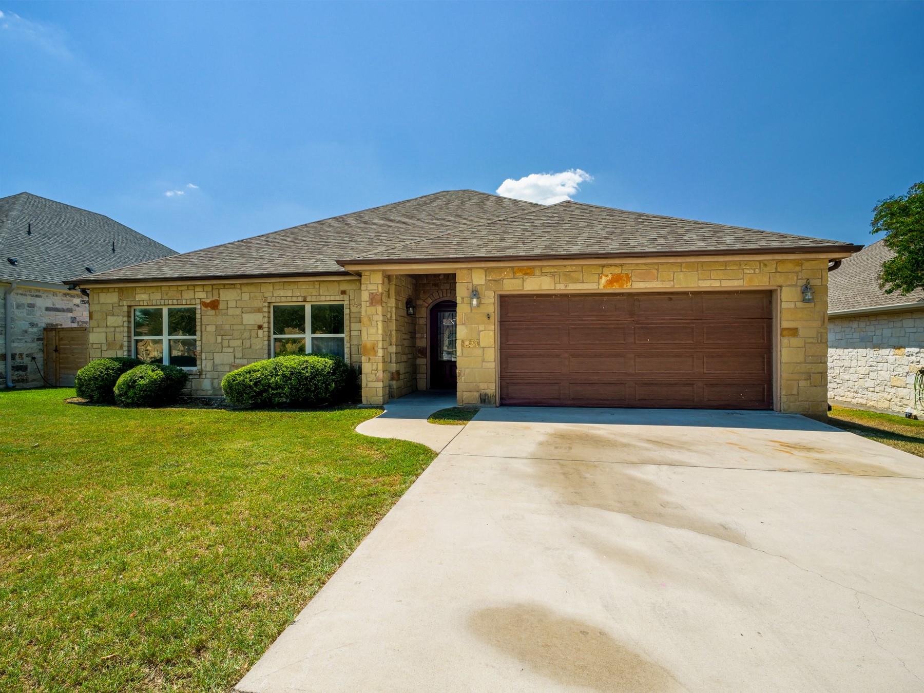 419 Spyglass St, Marble Falls, TX 78654