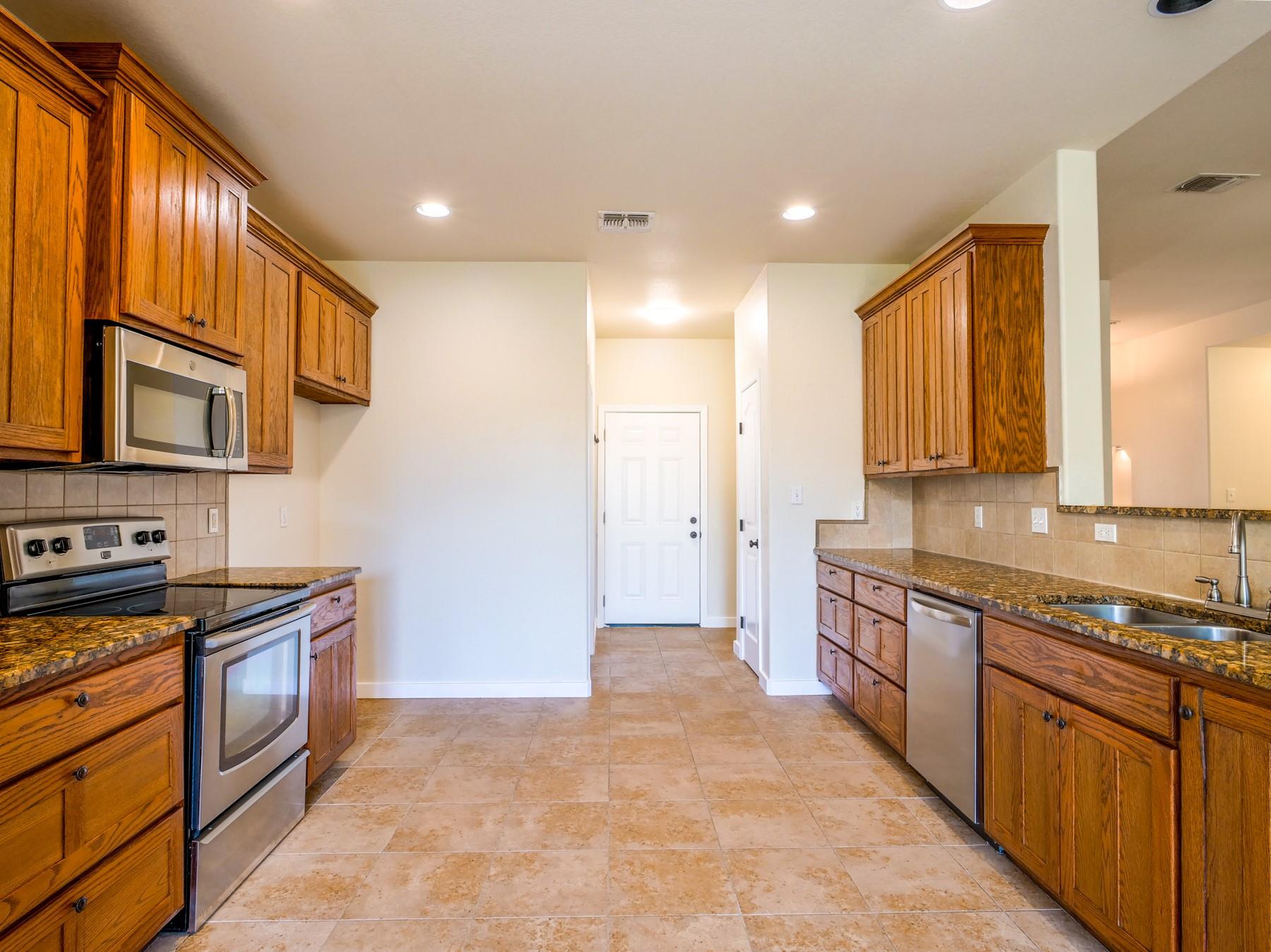 419 Spyglass St, Marble Falls, TX 78654