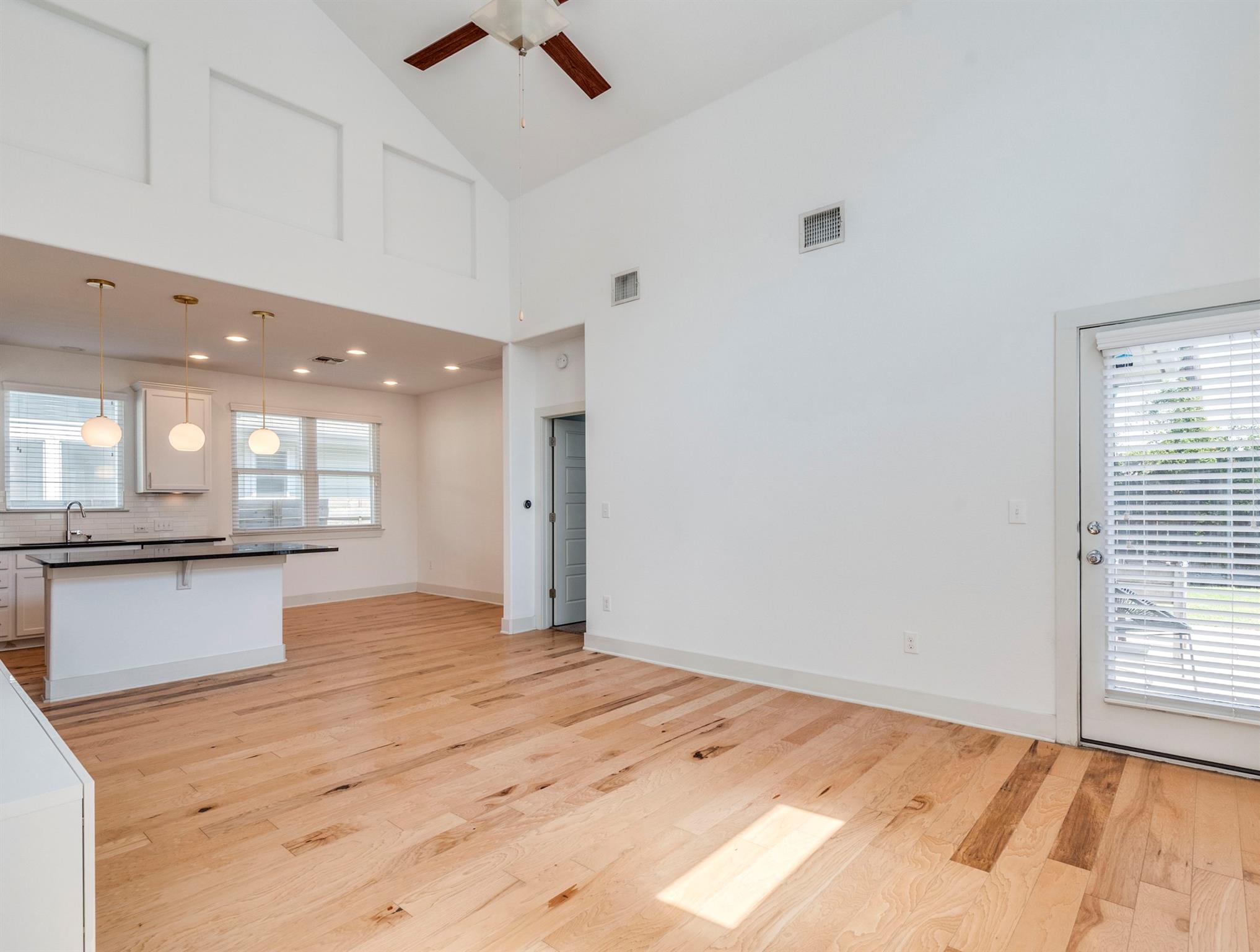 2309 Hermia St, Austin, TX 78741