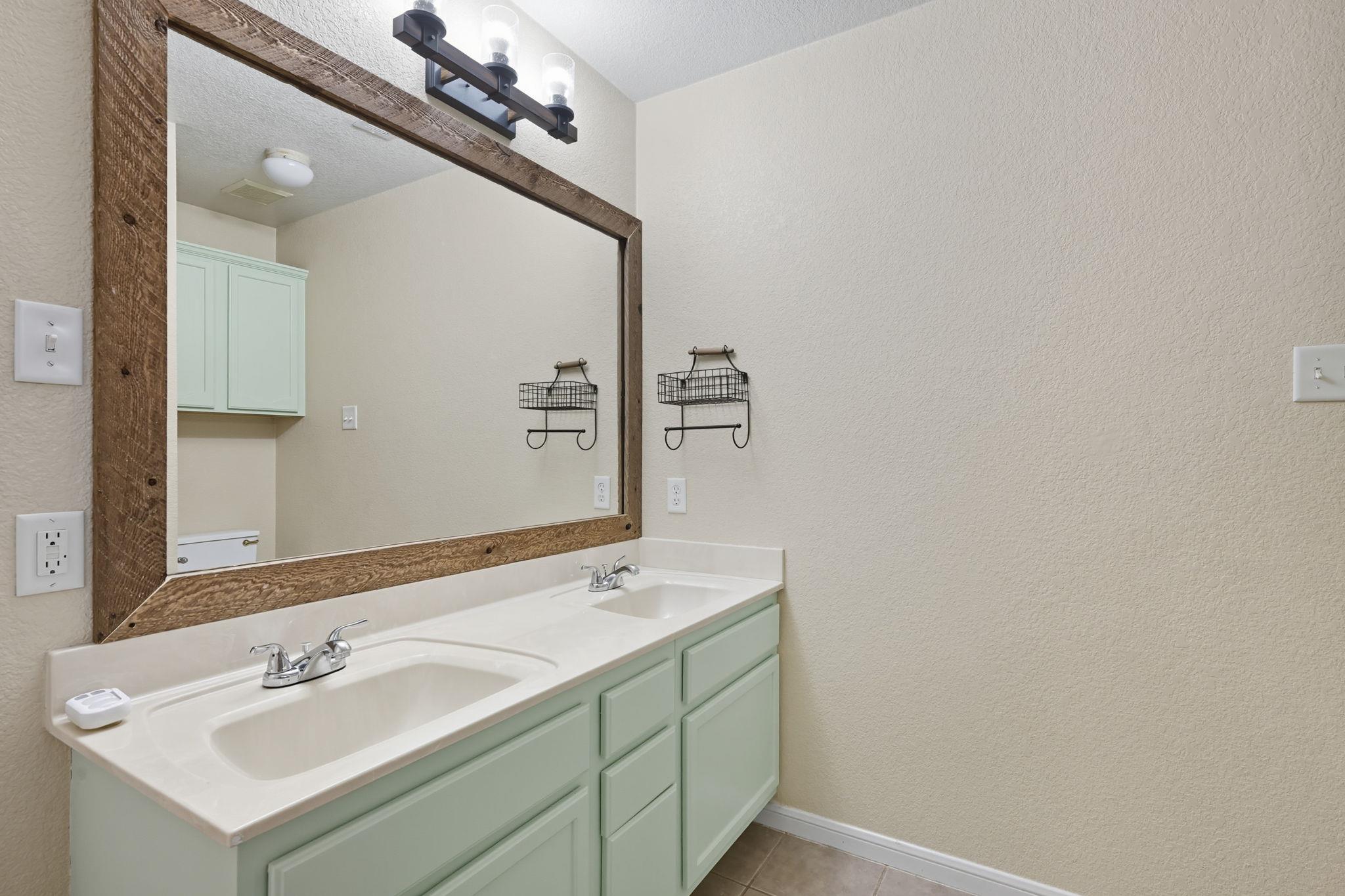 2021 Stonehenge Dr, Harker Heights, TX 76548