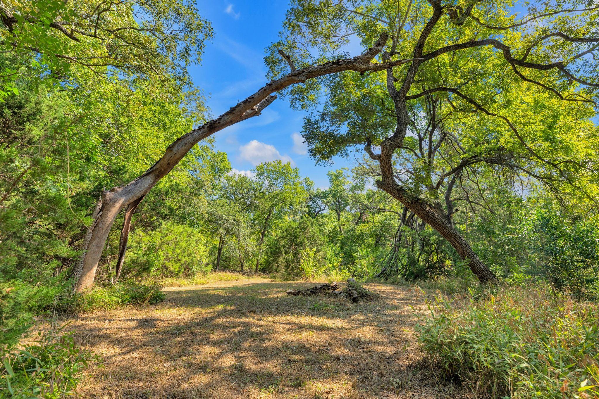 2105 Sam Bass Rd, Round Rock, TX 78681