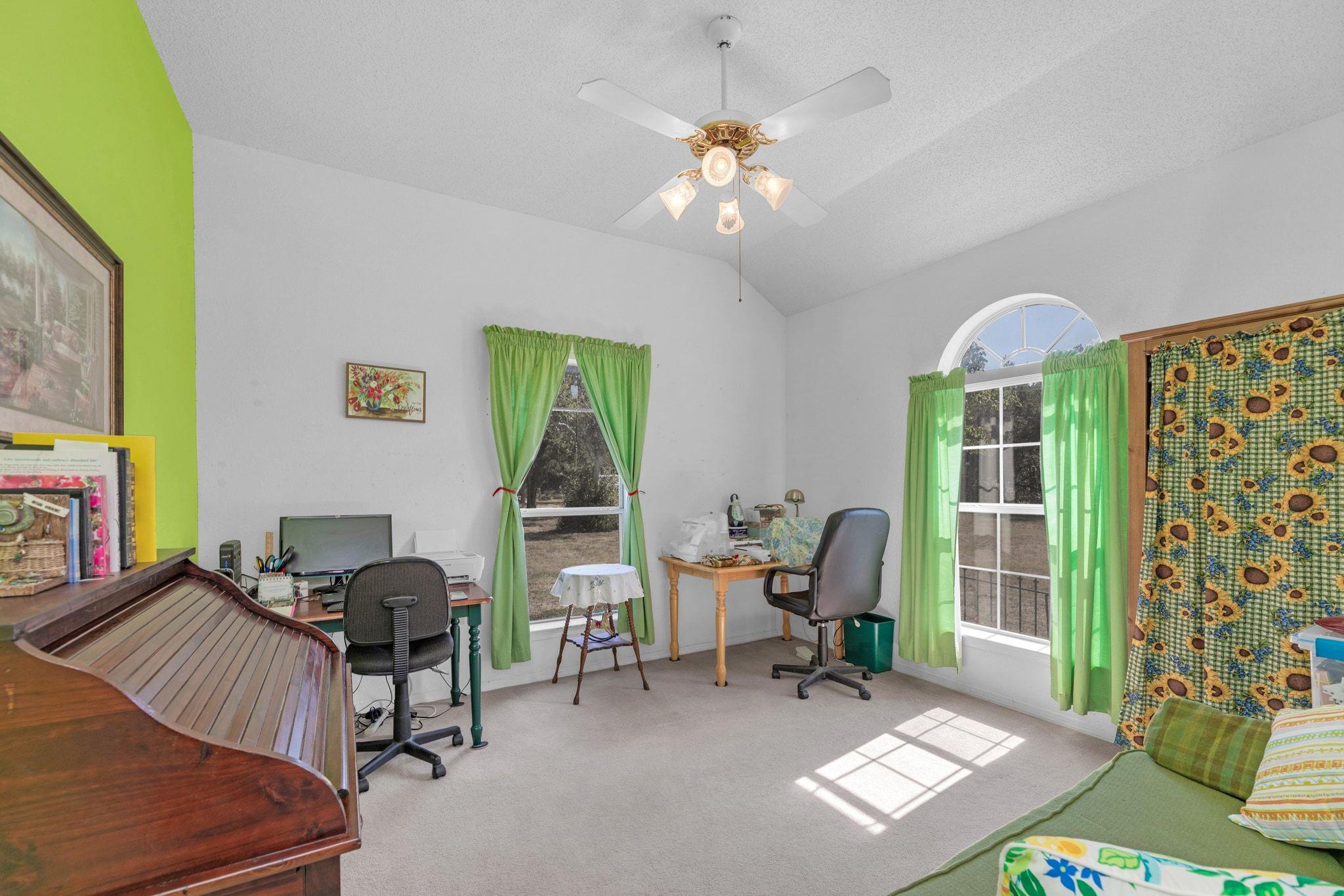 2105 Sam Bass Rd, Round Rock, TX 78681