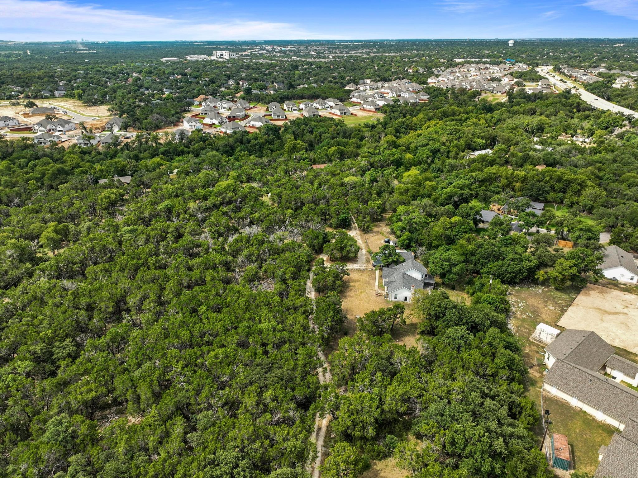 2105 Sam Bass Rd, Round Rock, TX 78681