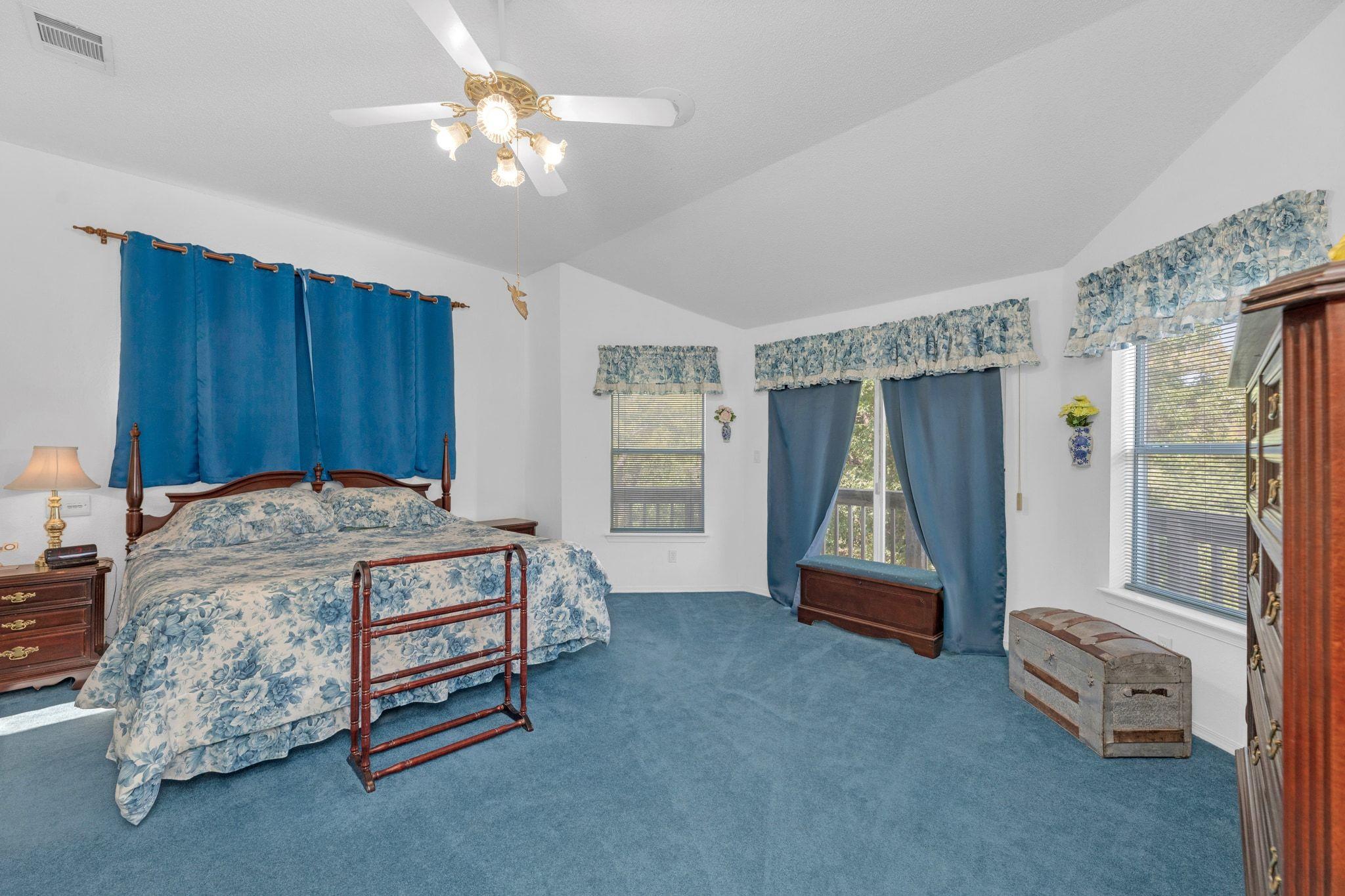 2105 Sam Bass Rd, Round Rock, TX 78681