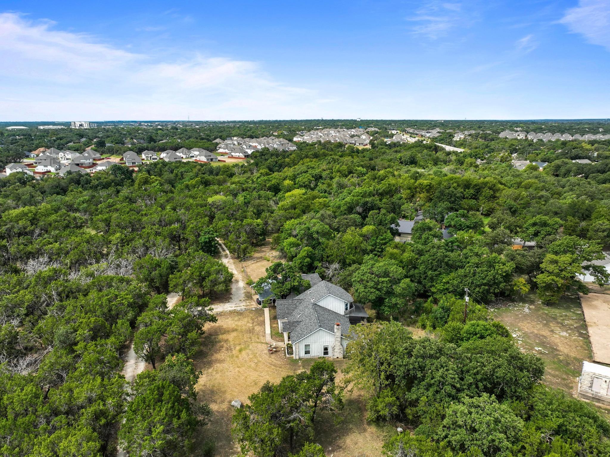2105 Sam Bass Rd, Round Rock, TX 78681