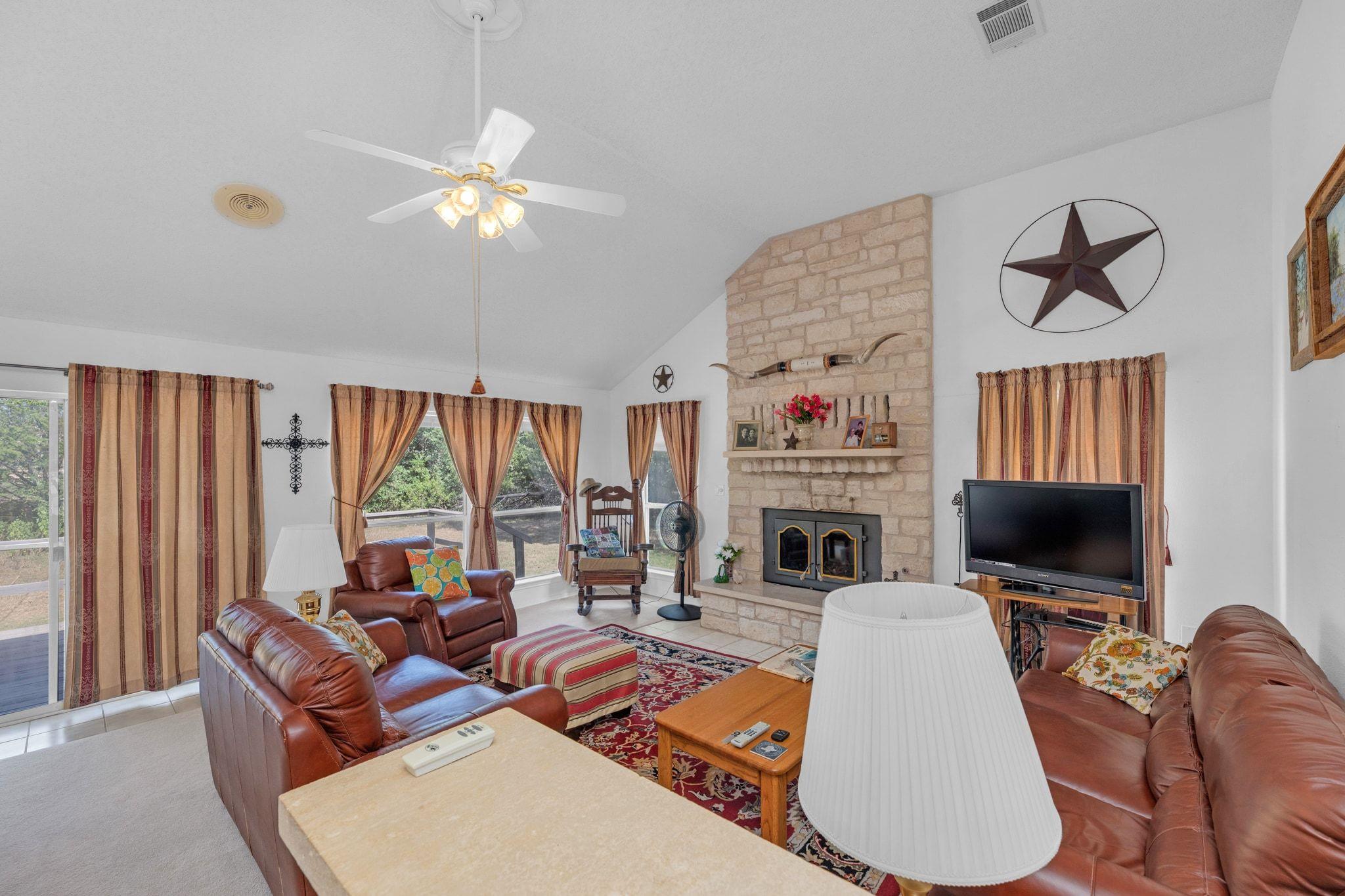 2105 Sam Bass Rd, Round Rock, TX 78681