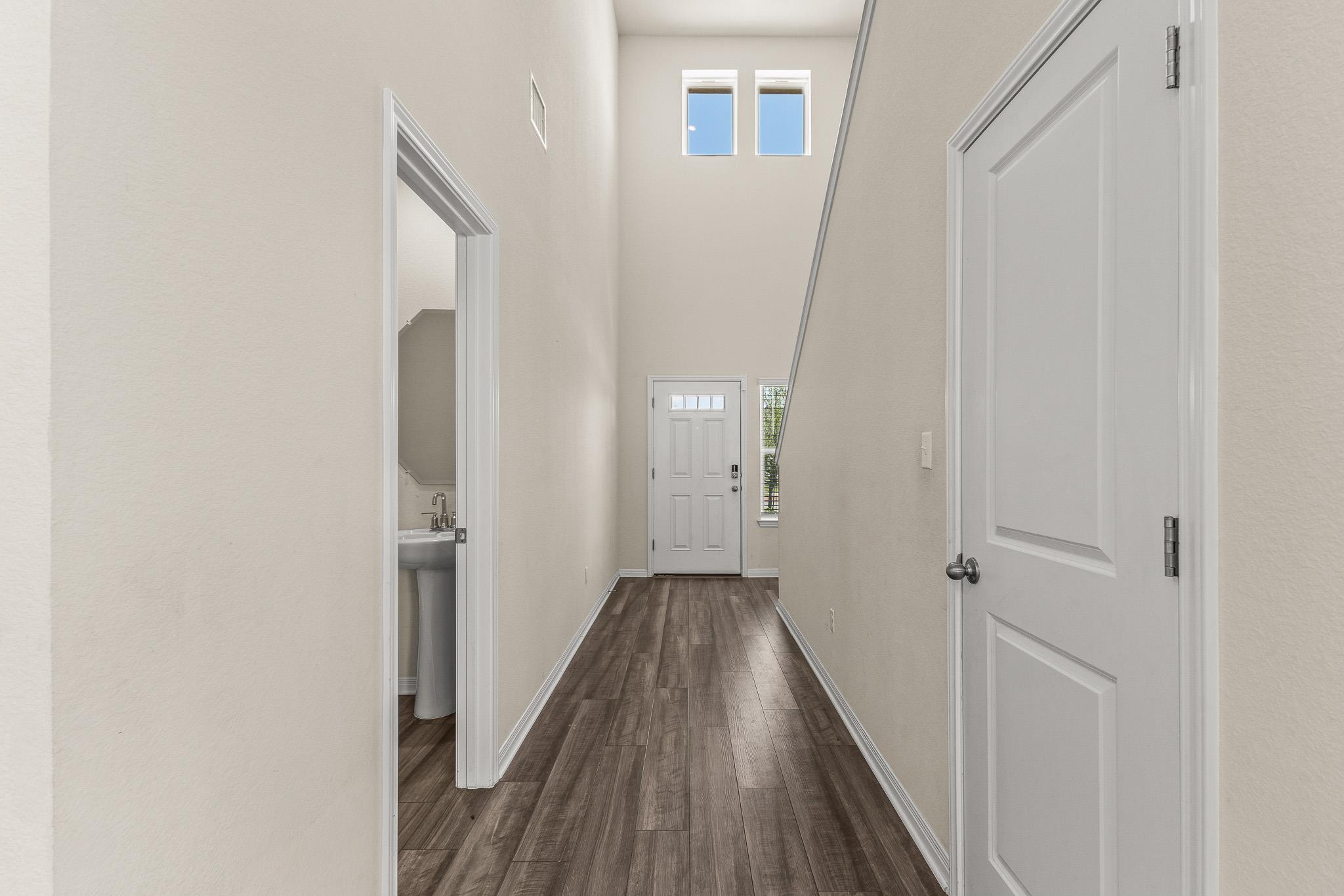 221 Longmount Cv, Liberty Hill, TX 78642