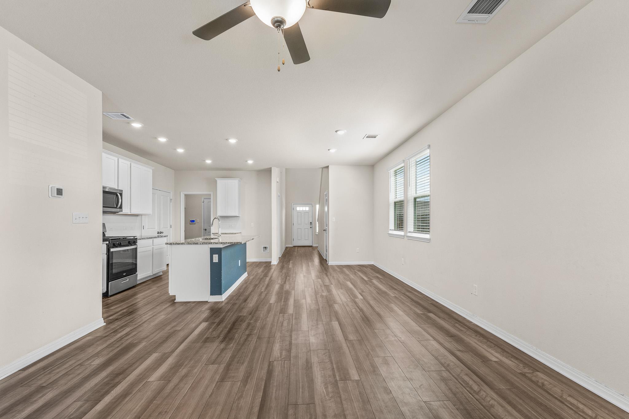 221 Longmount Cv, Liberty Hill, TX 78642