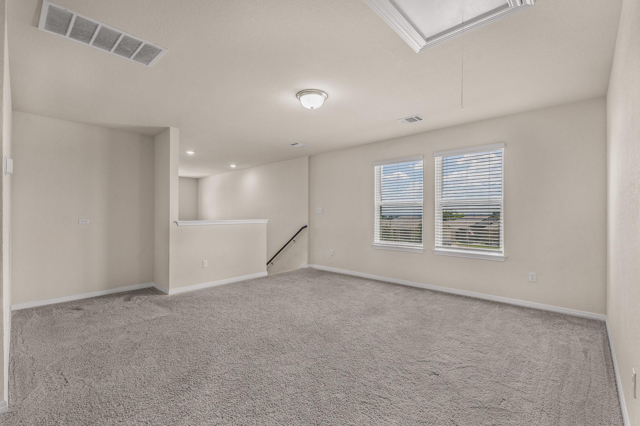 221 Longmount Cv, Liberty Hill, TX 78642