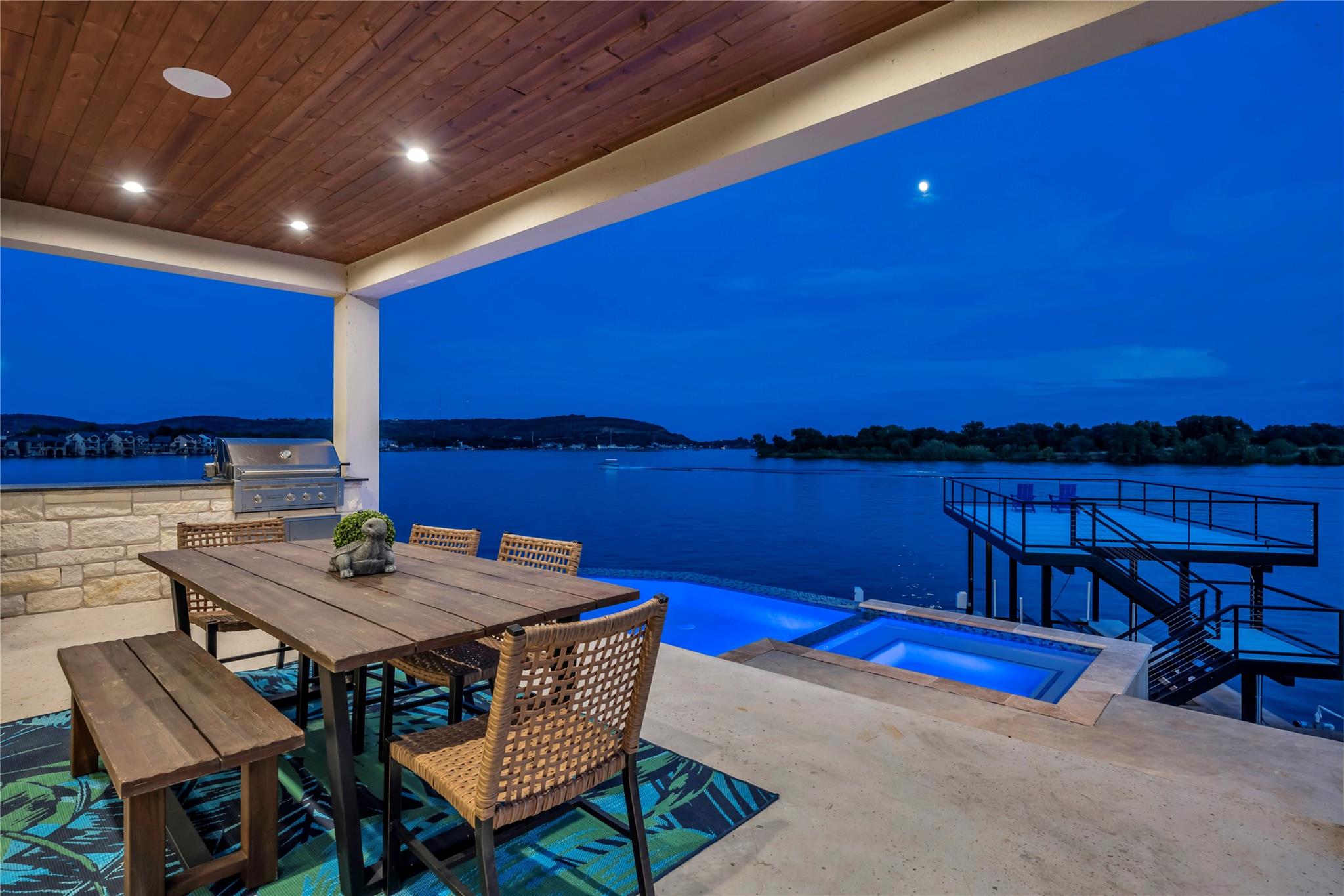 144 Riverfront Ln, Kingsland, TX 78639