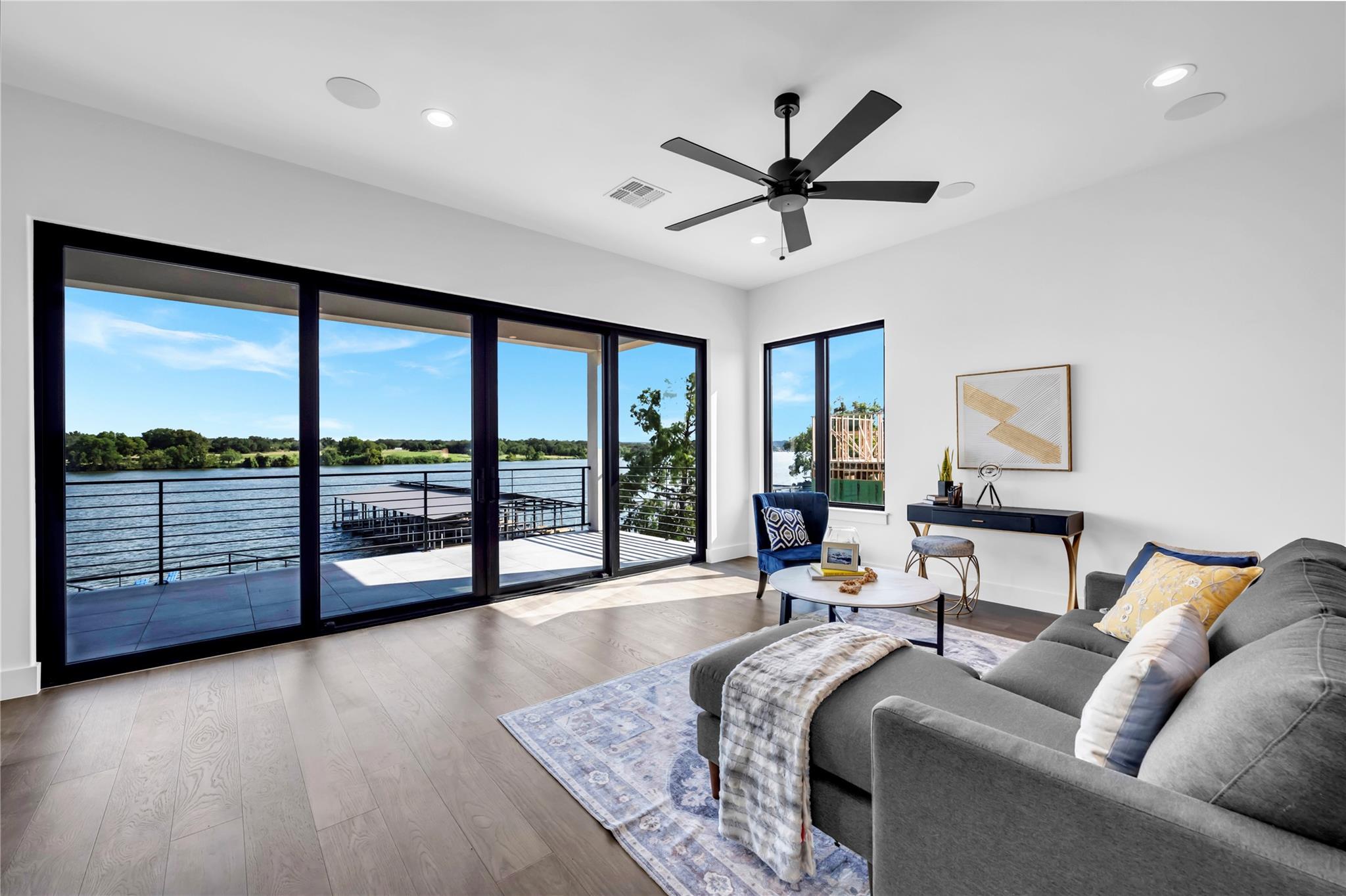 144 Riverfront Ln, Kingsland, TX 78639