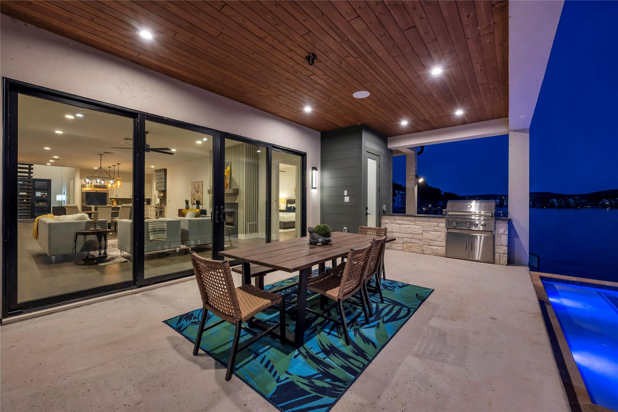 144 Riverfront Ln, Kingsland, TX 78639