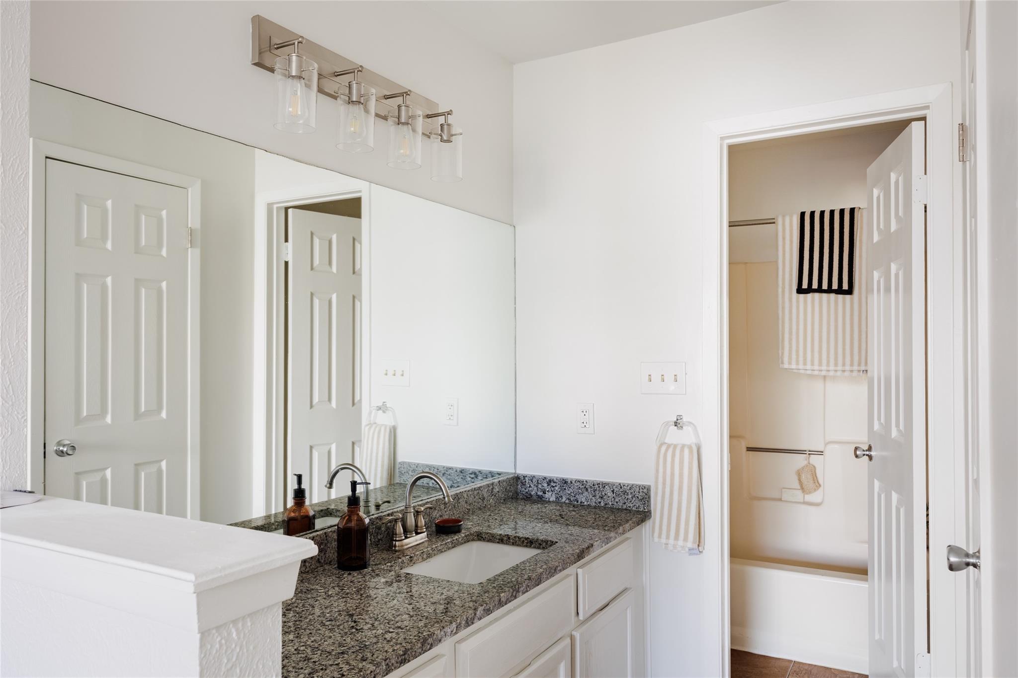 7806 Beauregard Cir, Austin, TX 78745