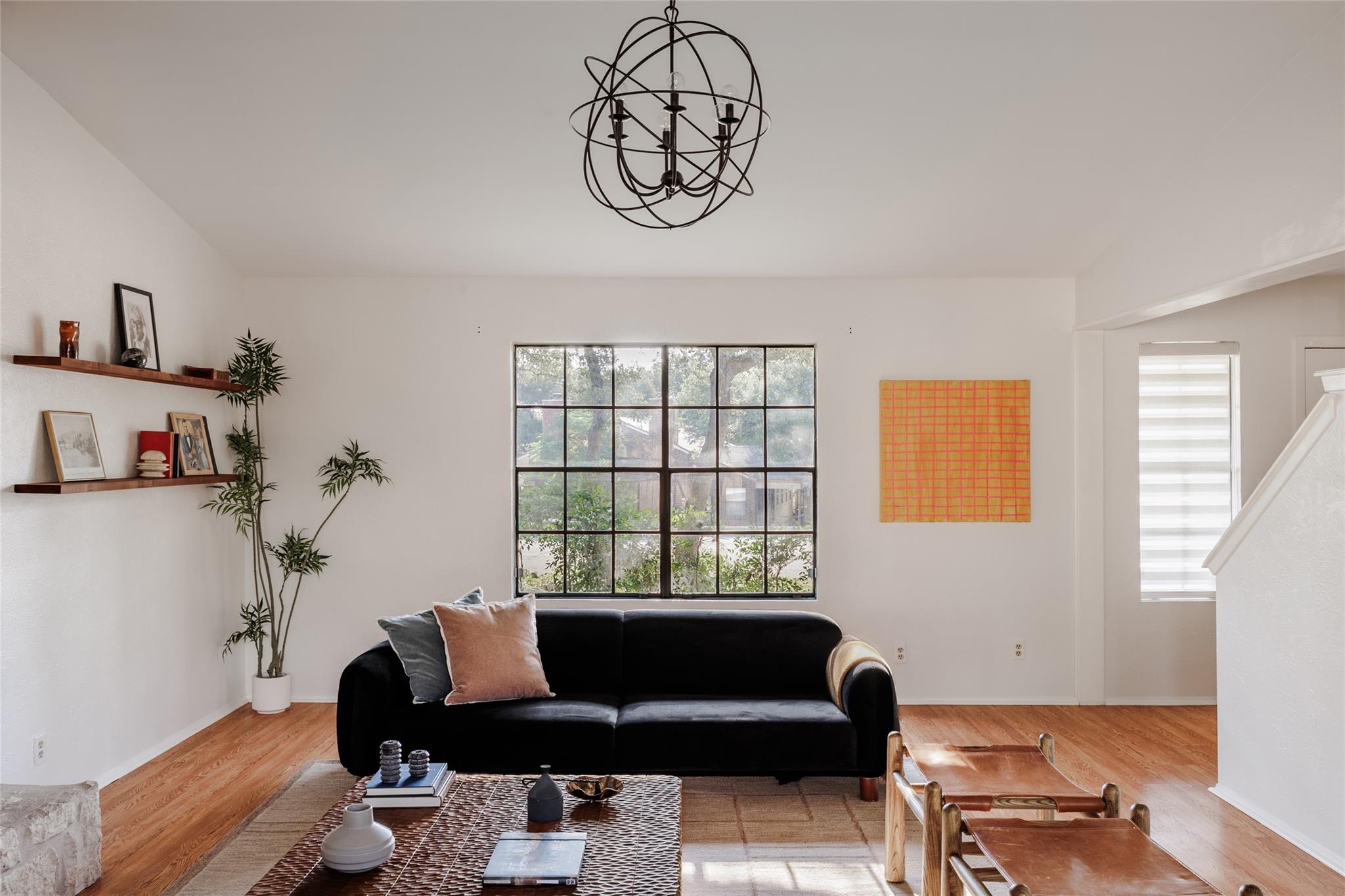 7806 Beauregard Cir, Austin, TX 78745