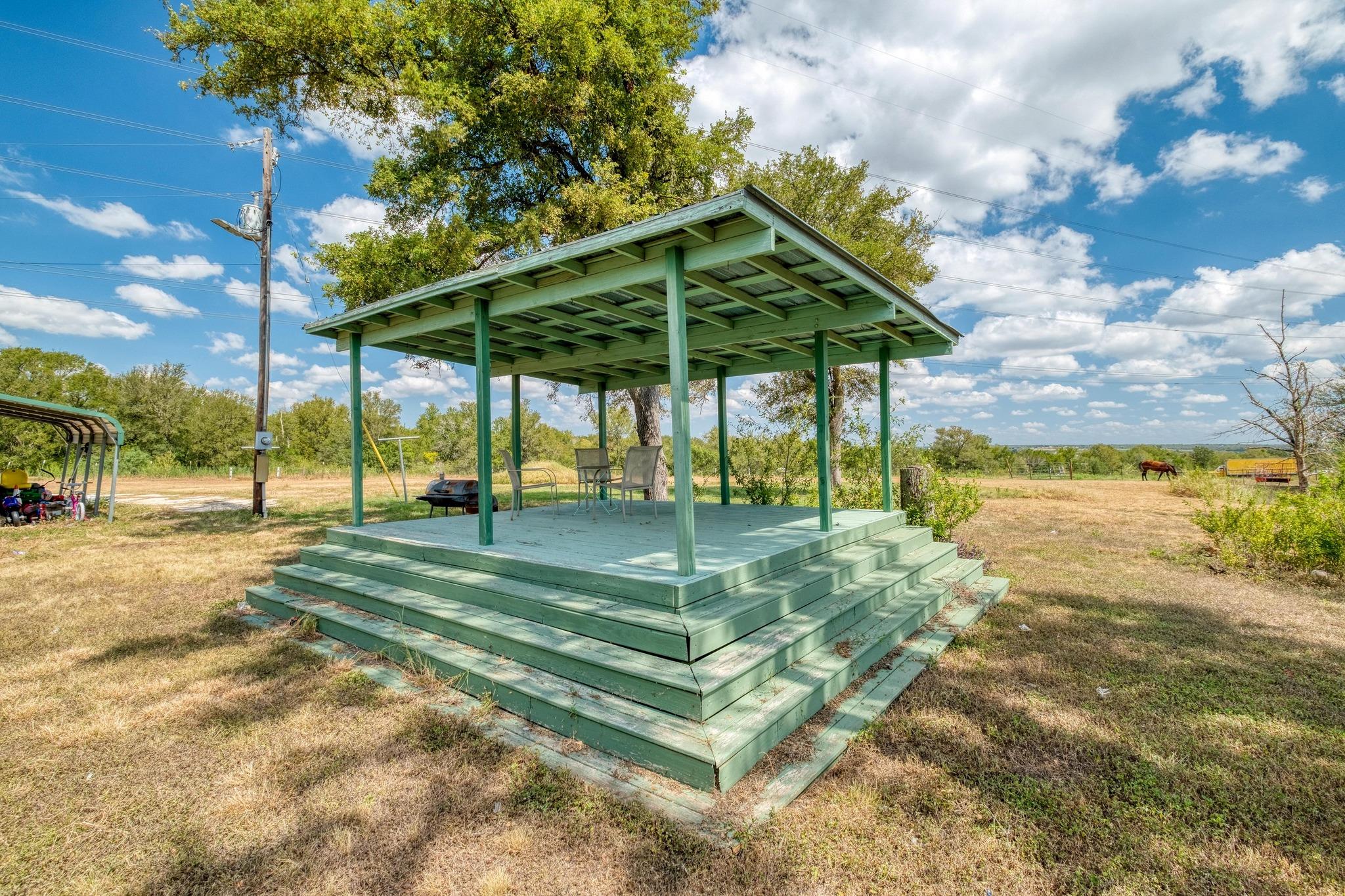 150 Uriah Dr, Elgin, TX 78621