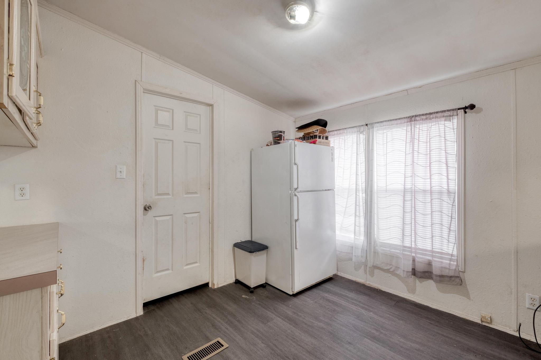 150 Uriah Dr, Elgin, TX 78621