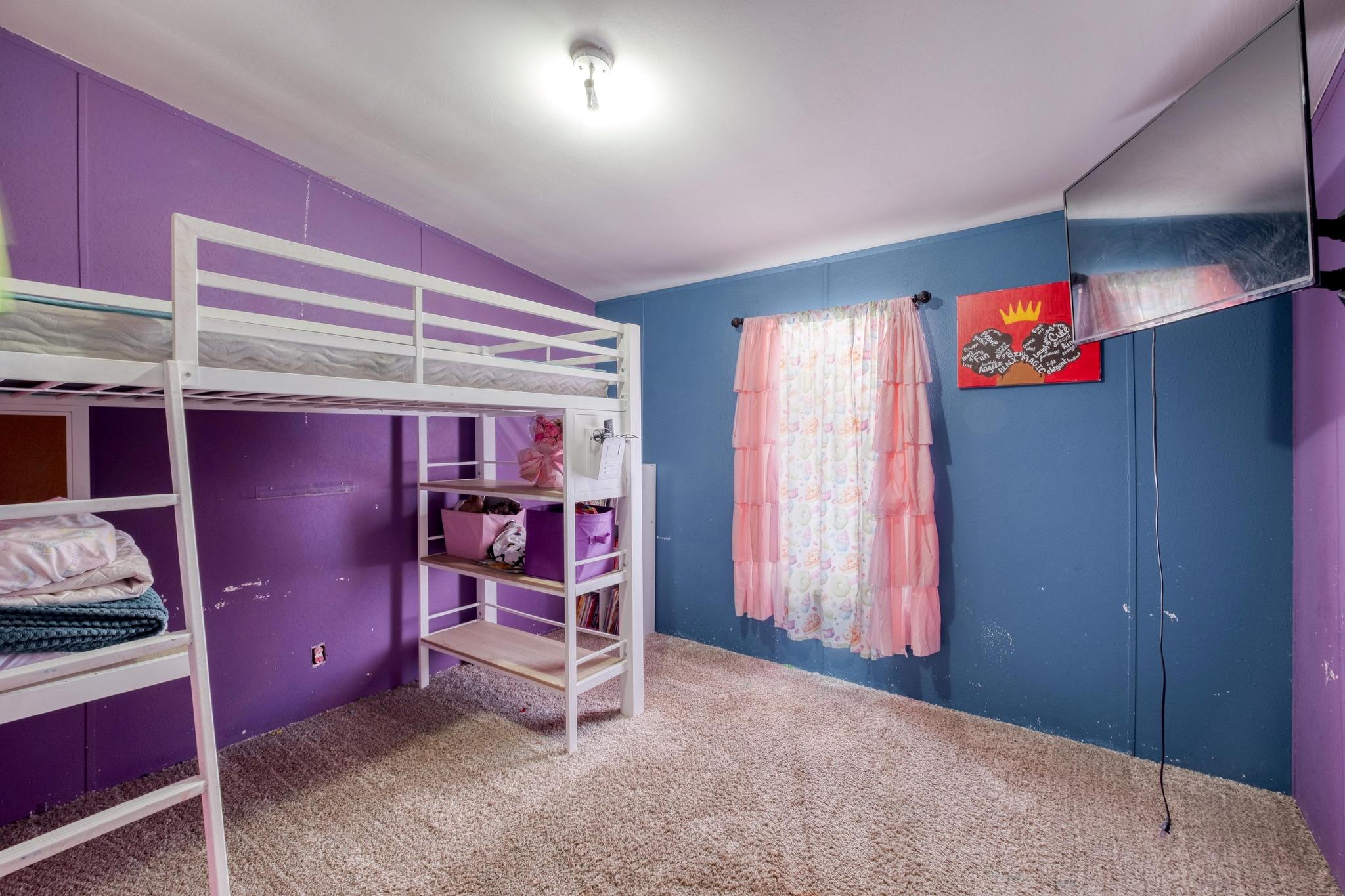 150 Uriah Dr, Elgin, TX 78621