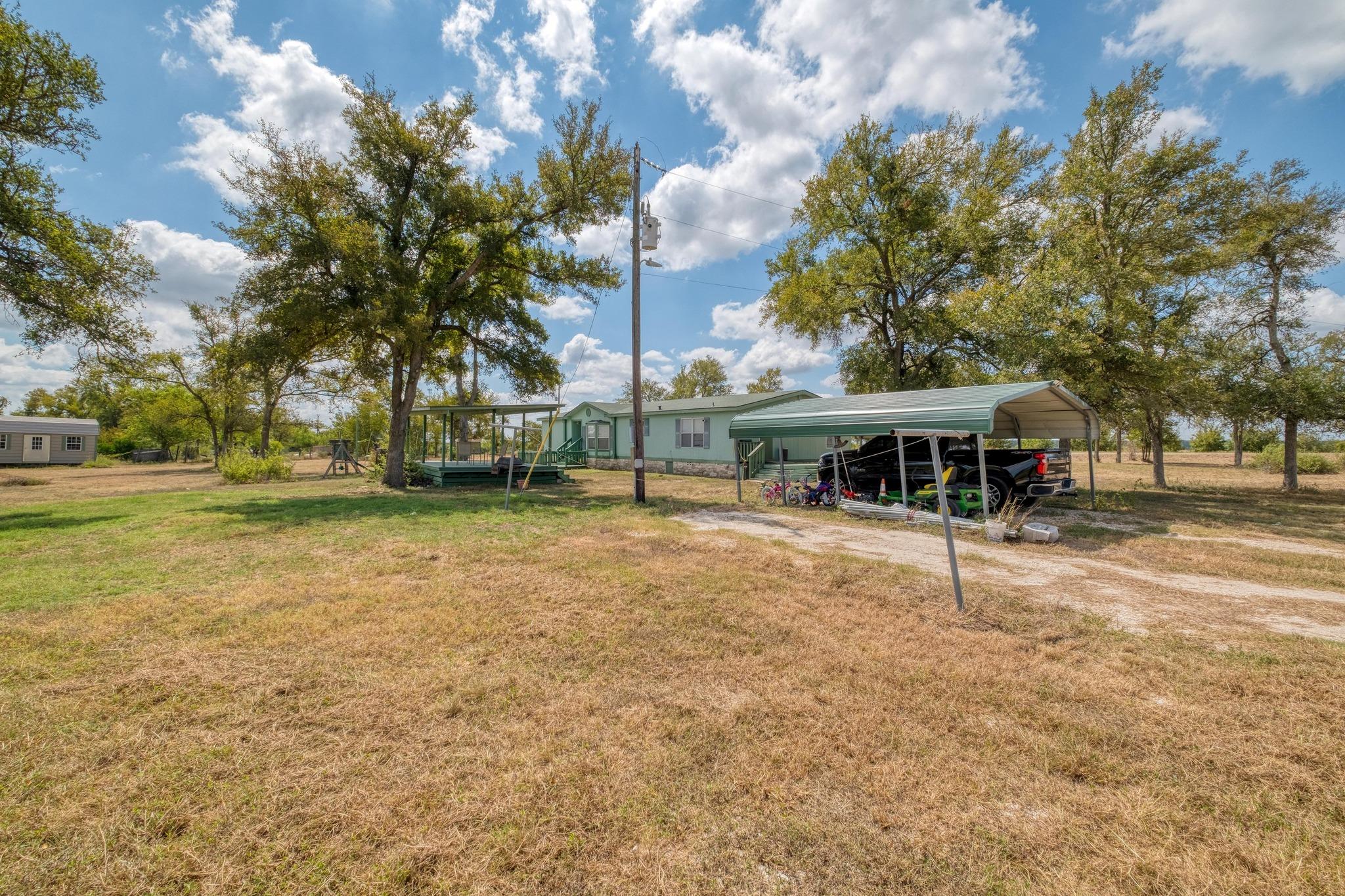 150 Uriah Dr, Elgin, TX 78621