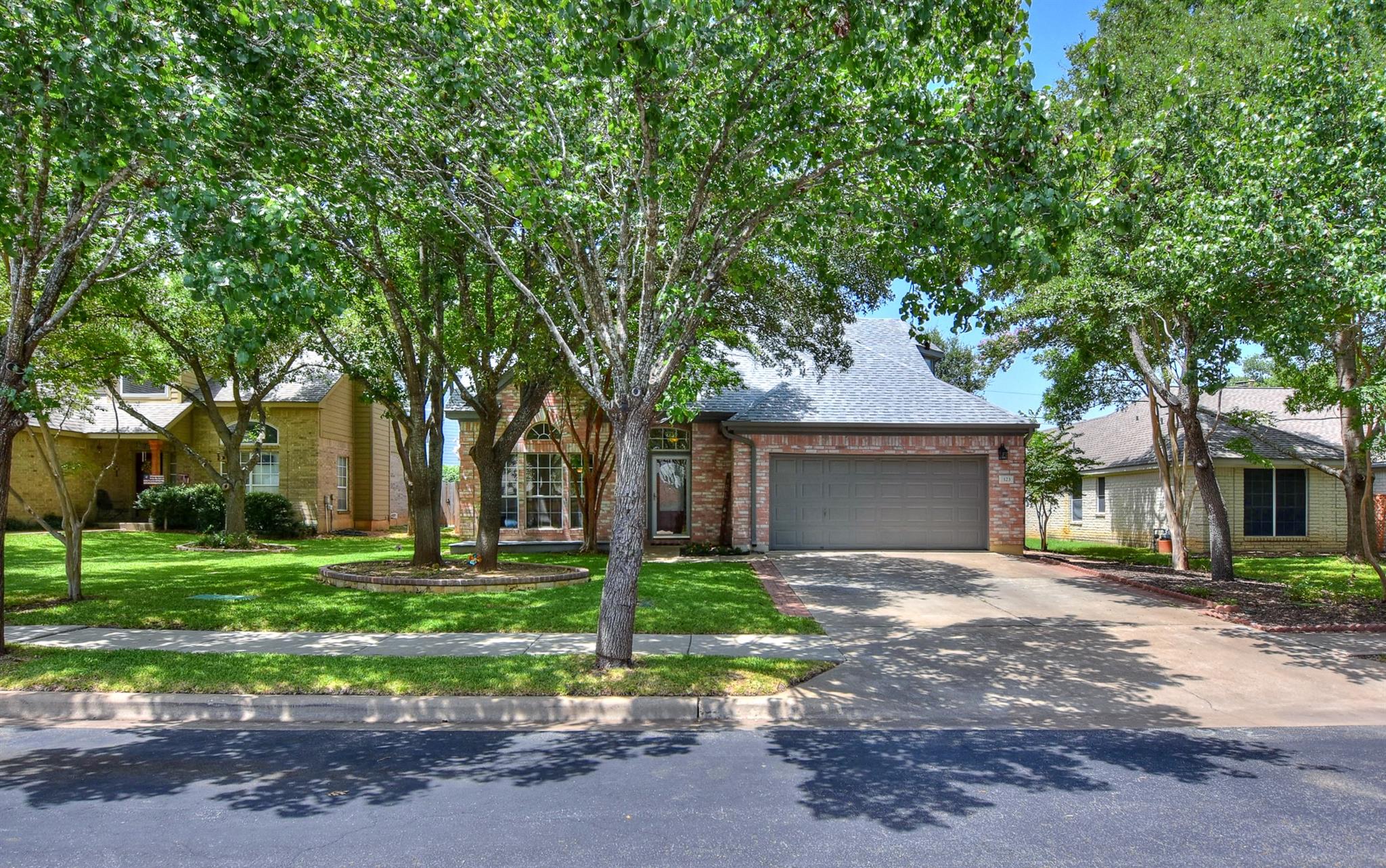 123 Parque Vista Dr, Georgetown, TX 78626