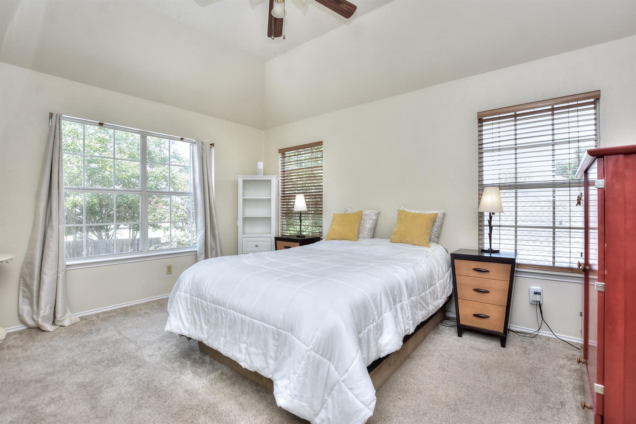 123 Parque Vista Dr, Georgetown, TX 78626