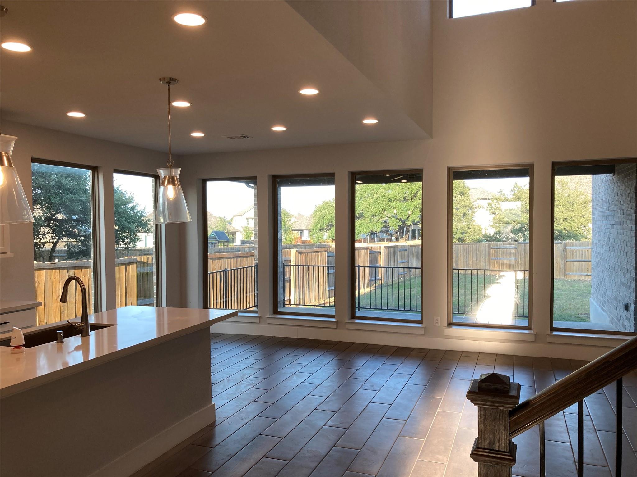 273 Eagle Ford Dr, Kyle, TX 78640