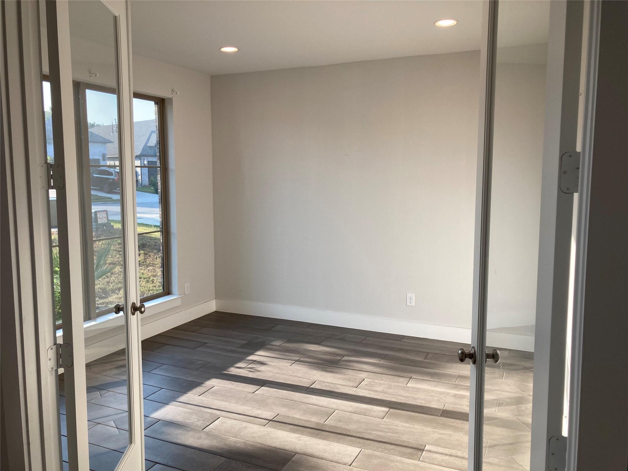 273 Eagle Ford Dr, Kyle, TX 78640