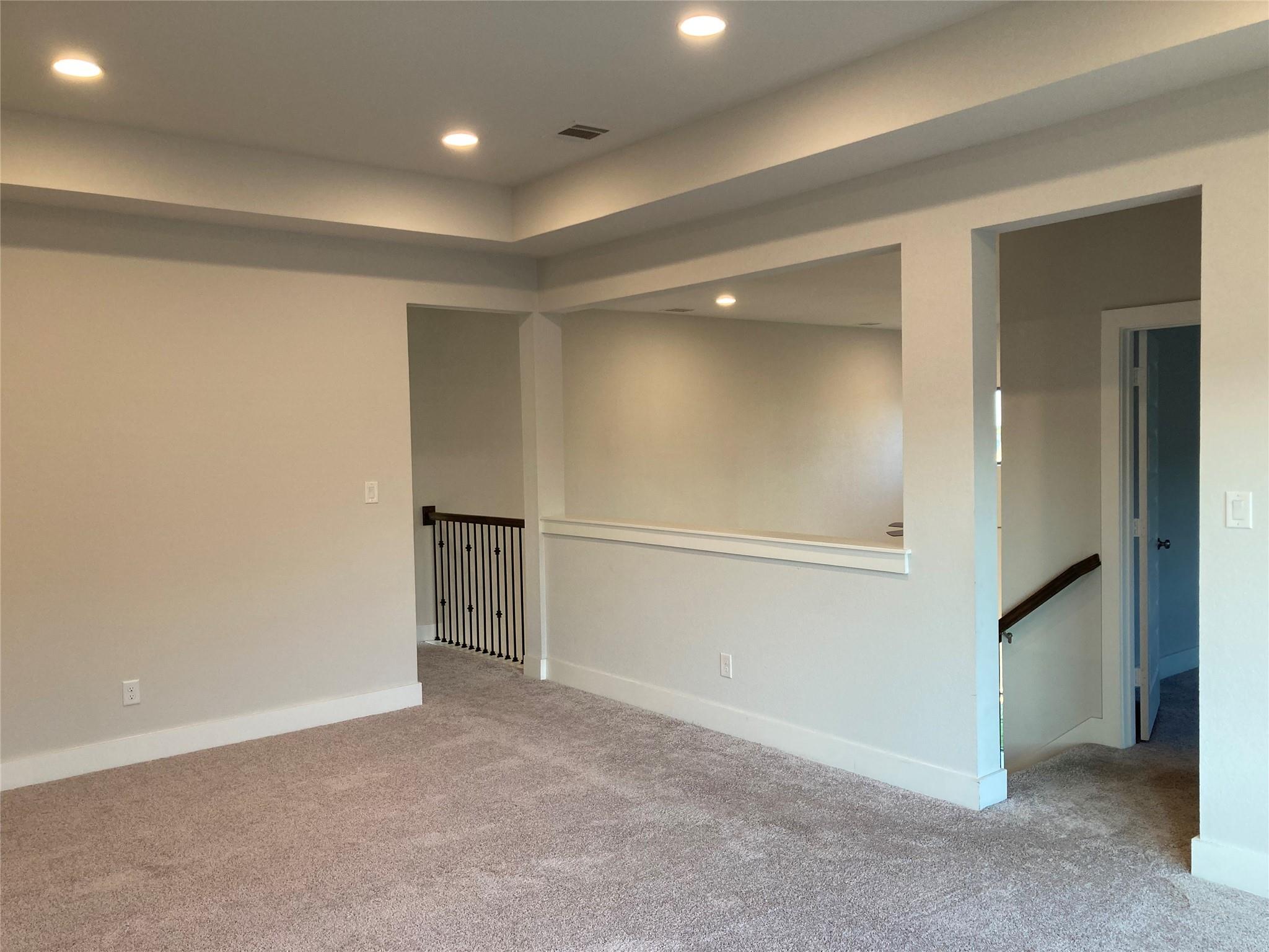 273 Eagle Ford Dr, Kyle, TX 78640