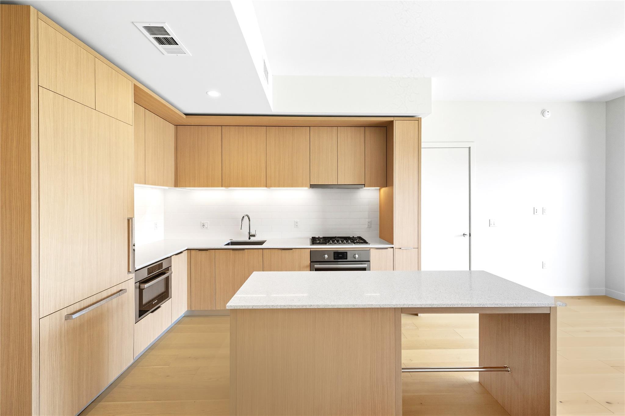 44 East Ave # 2508, Austin, TX 78701