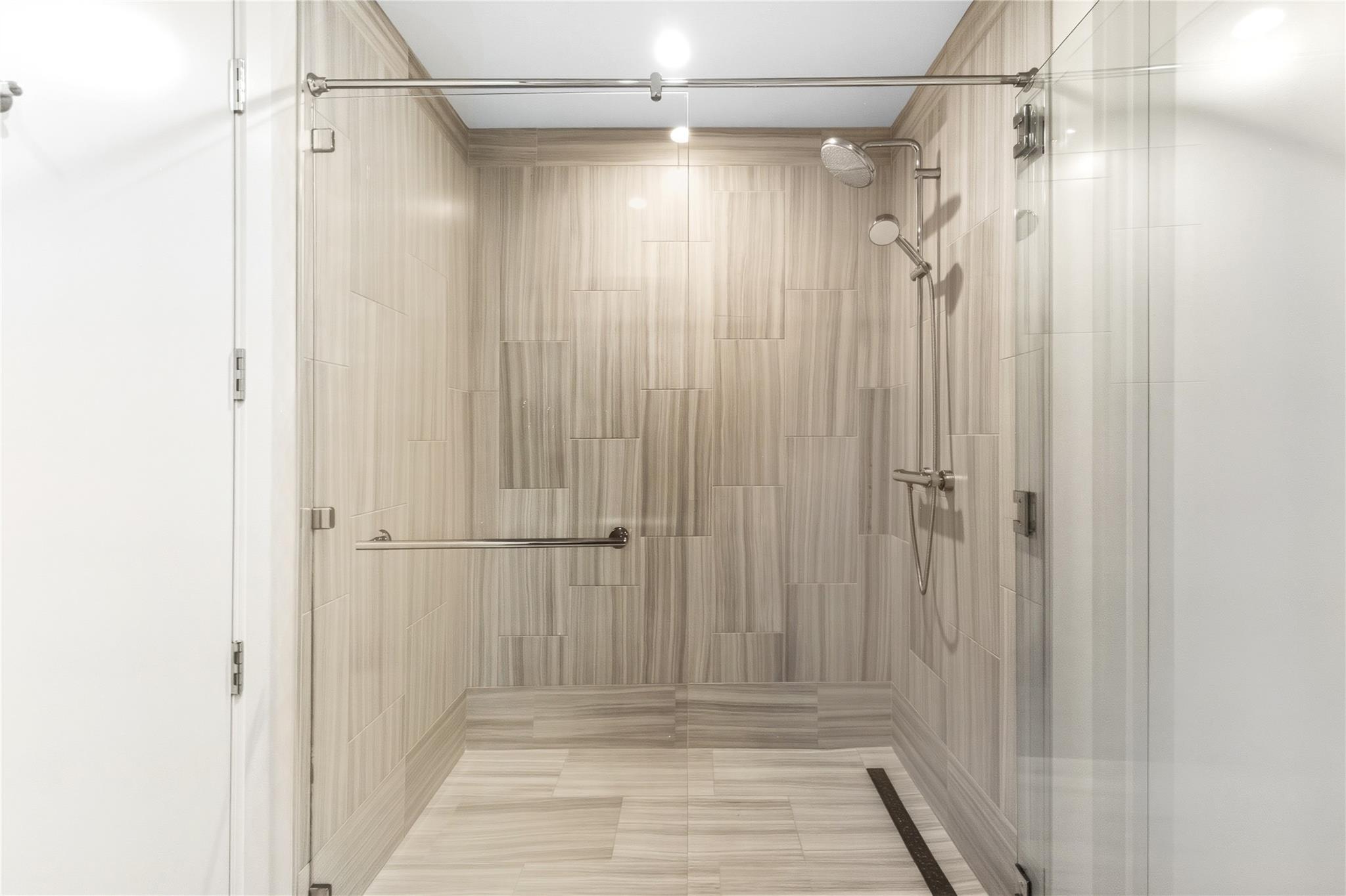 44 East Ave # 2508, Austin, TX 78701