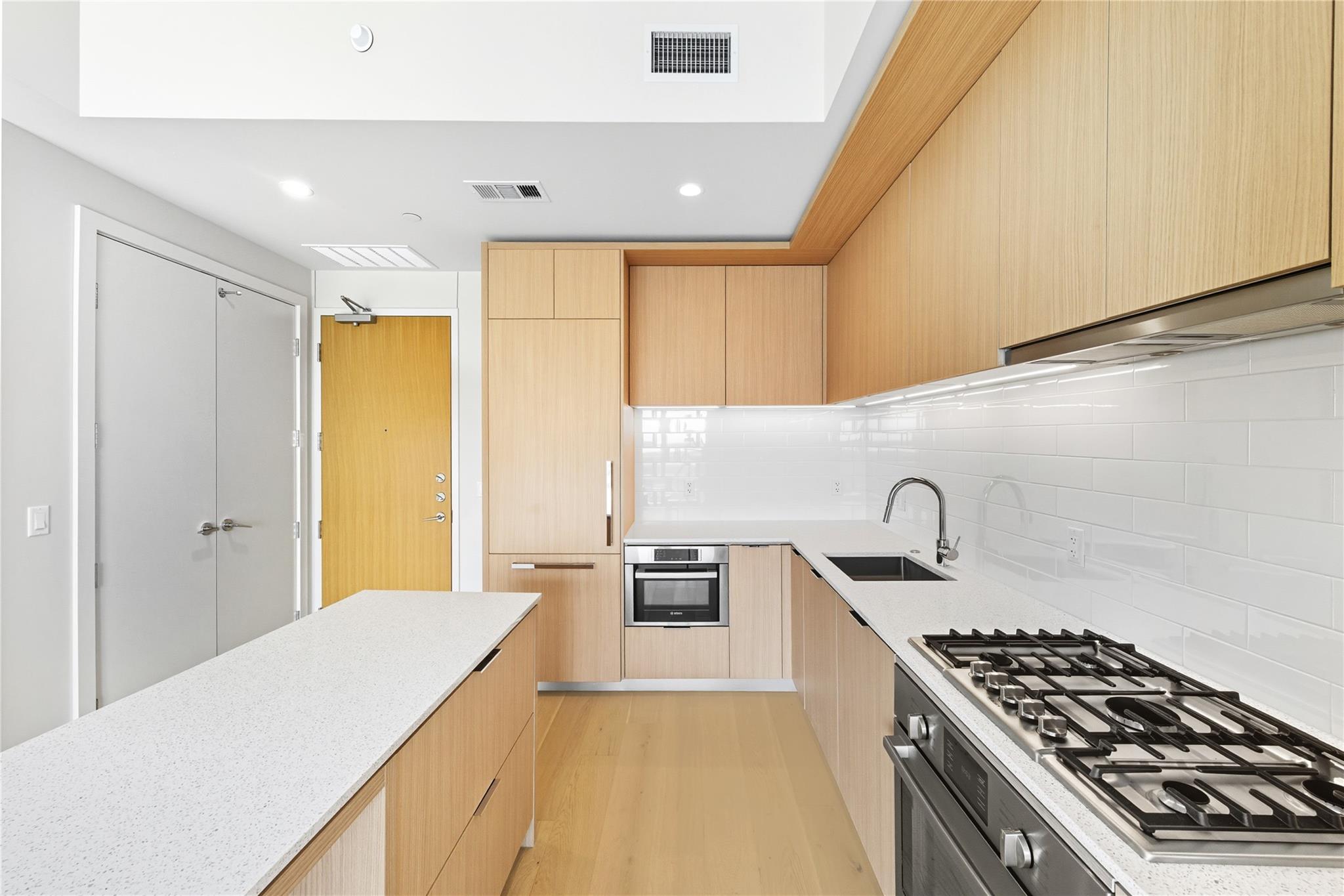 44 East Ave # 2508, Austin, TX 78701