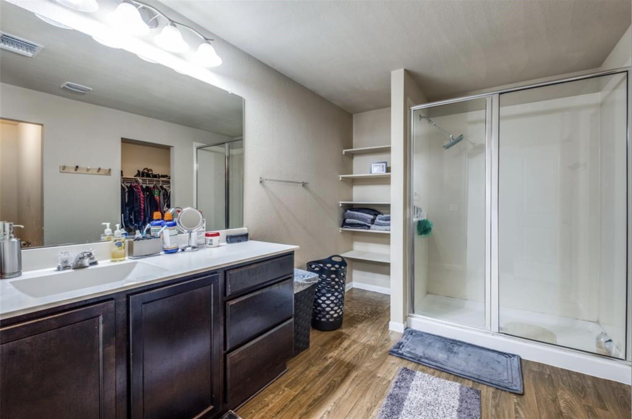 405 Camellia Dr, Hutto, TX 78634