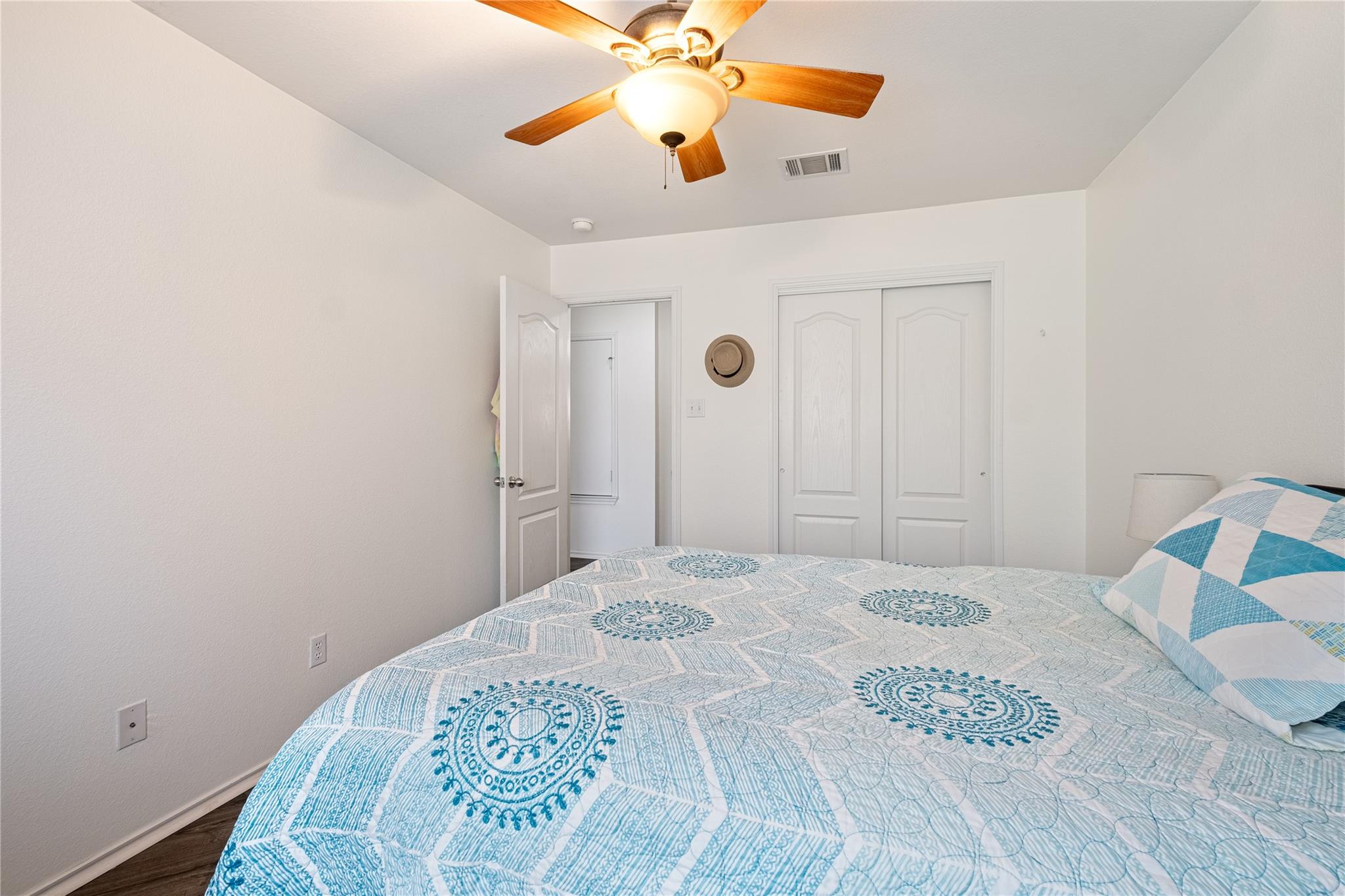 12701 Waynespur Ln, Elgin, TX 78621