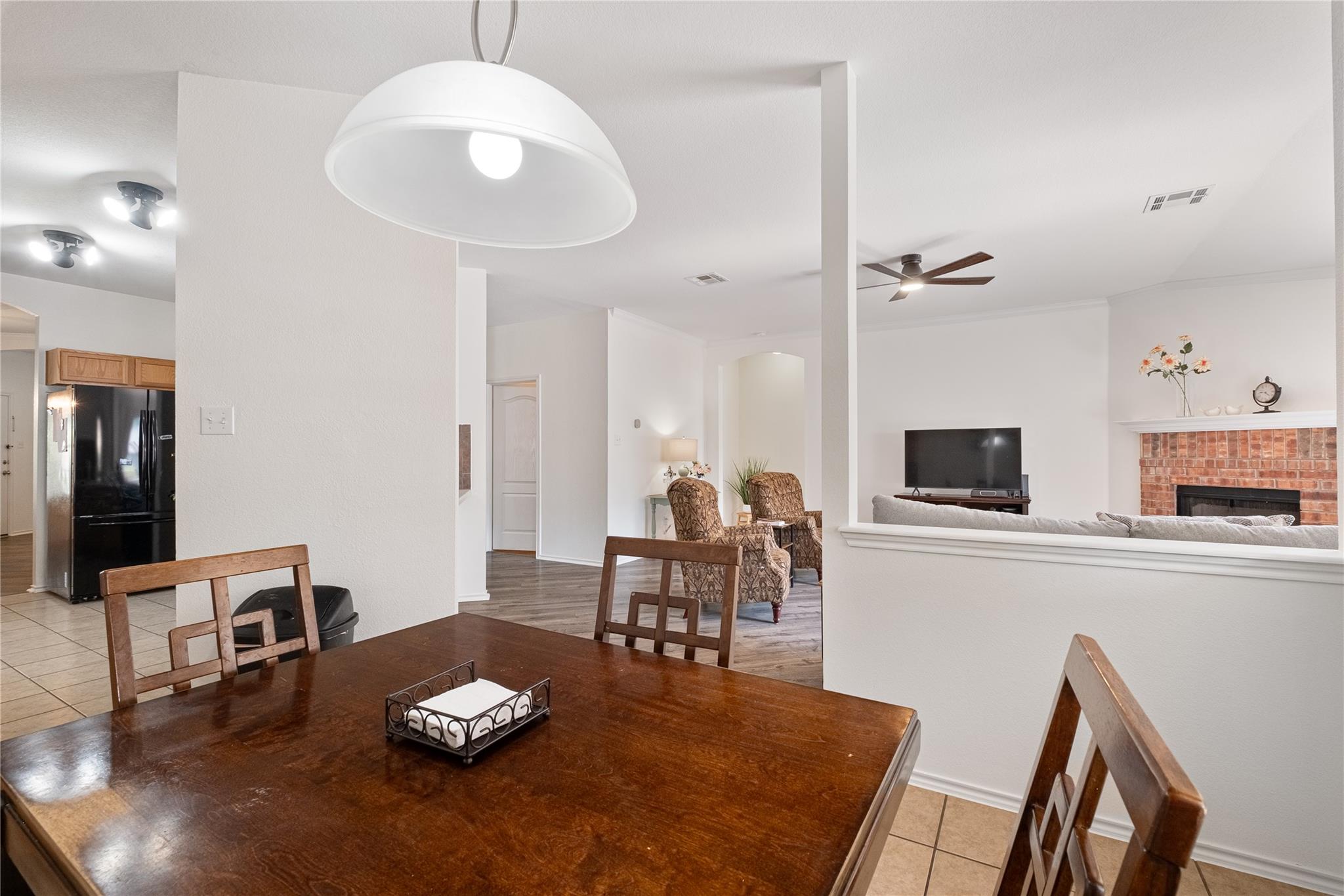 12701 Waynespur Ln, Elgin, TX 78621