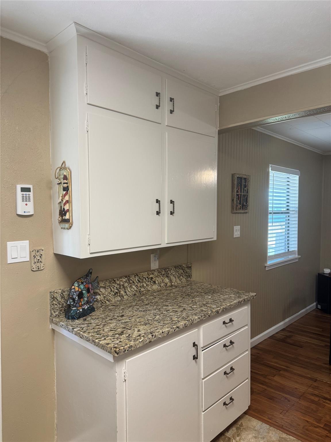 504 Lakewood Dr, Burnet, TX 78611