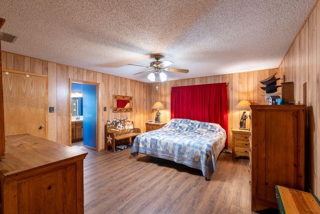 7035 BCR 211, Florence, TX 76527