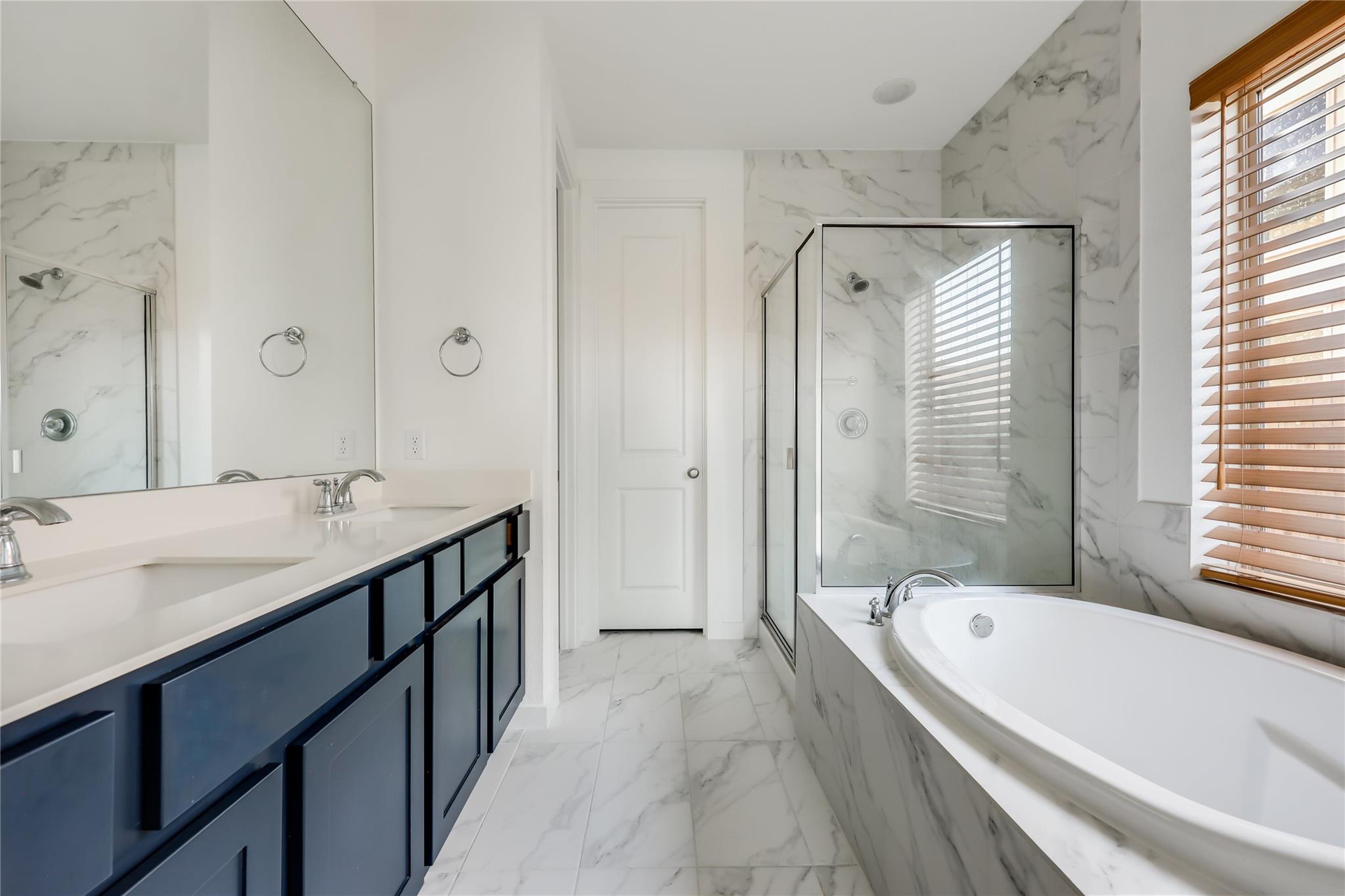 100 Rangel Dr, Liberty Hill, TX 78642