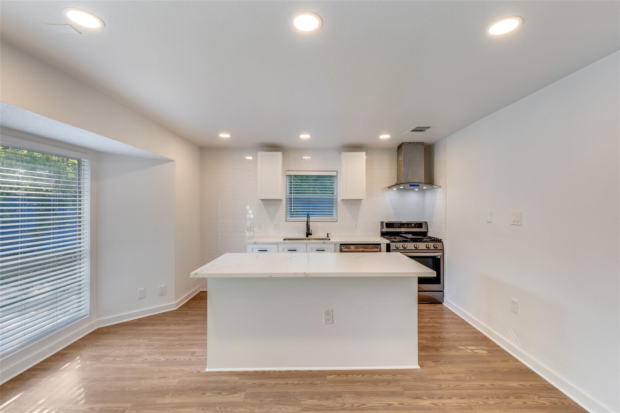 1107 Chesapeake Dr, Austin, TX 78758