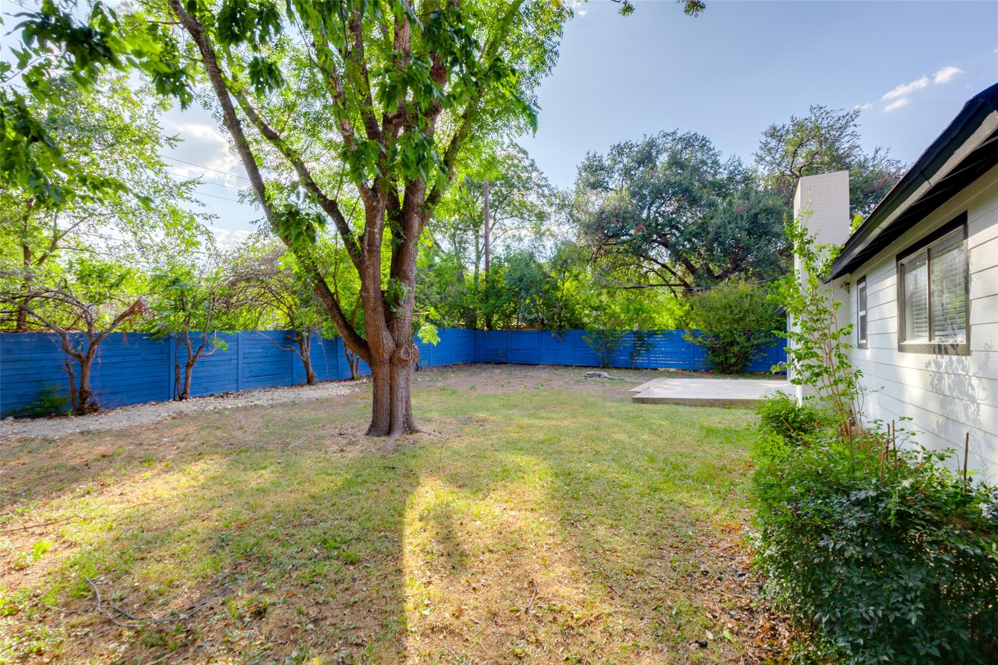 1107 Chesapeake Dr, Austin, TX 78758