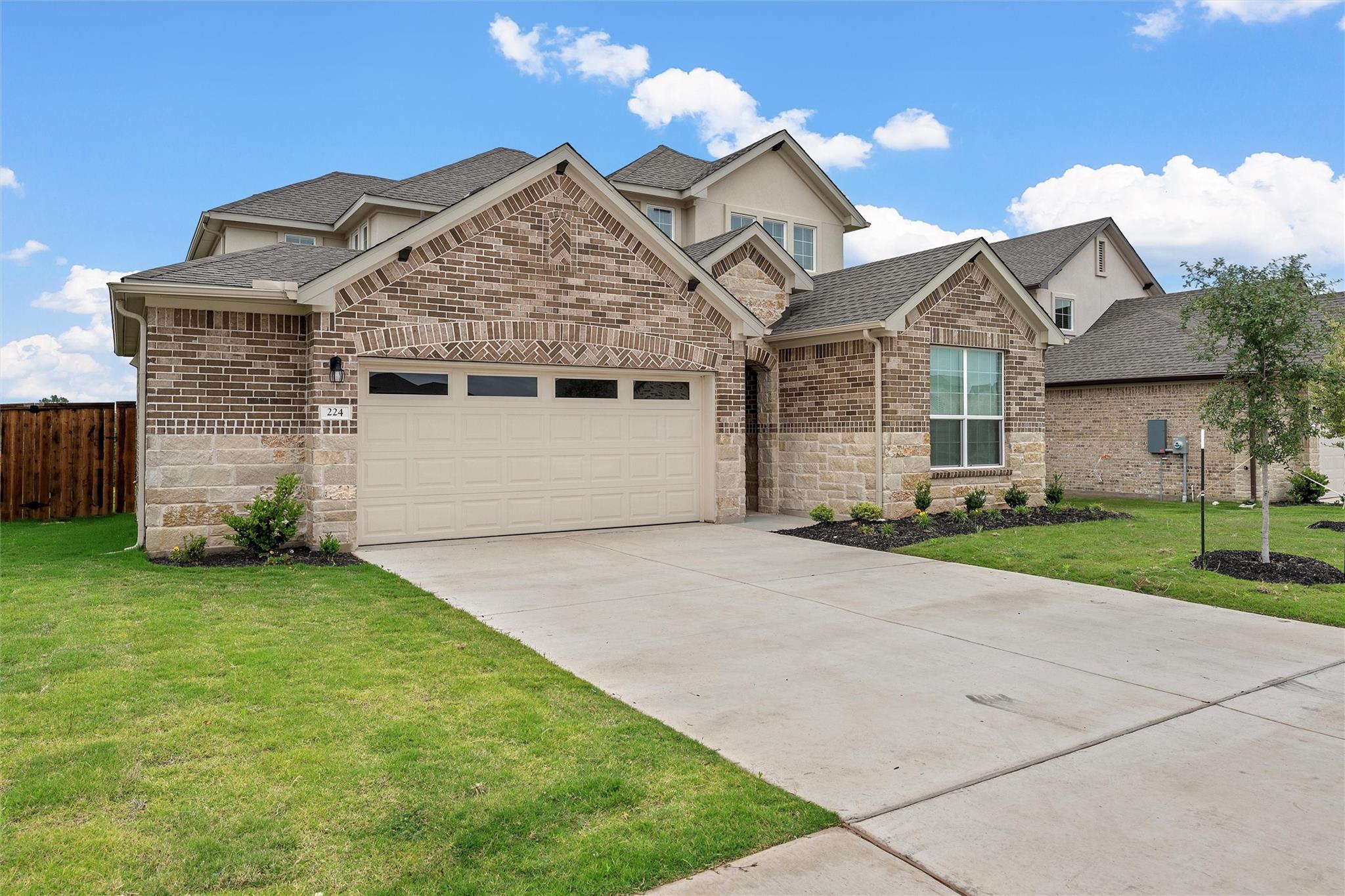 224 Mystic Canyon Ln, Georgetown, TX 78628