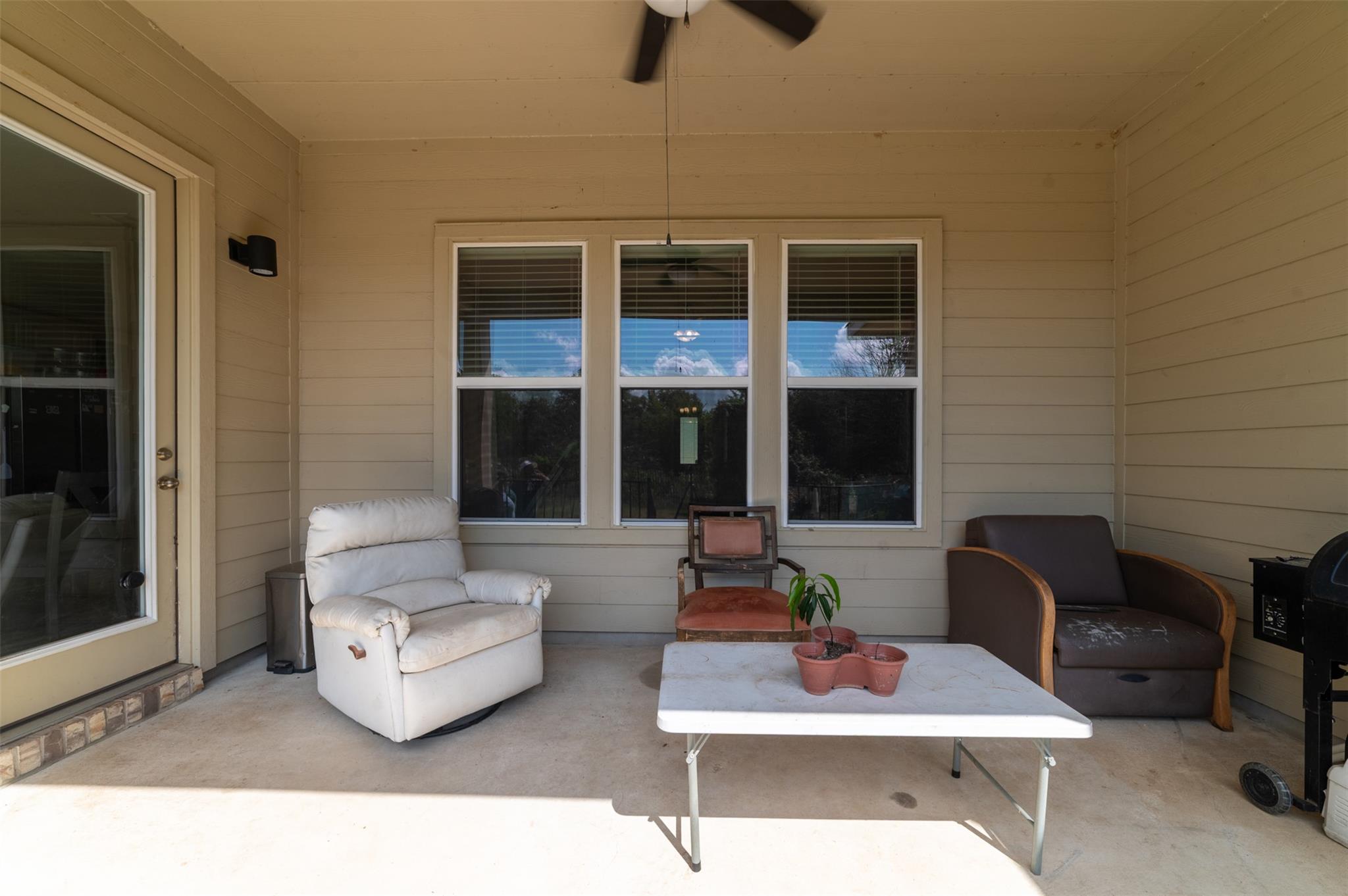 273 Rimrock Ct, Bastrop, TX 78602