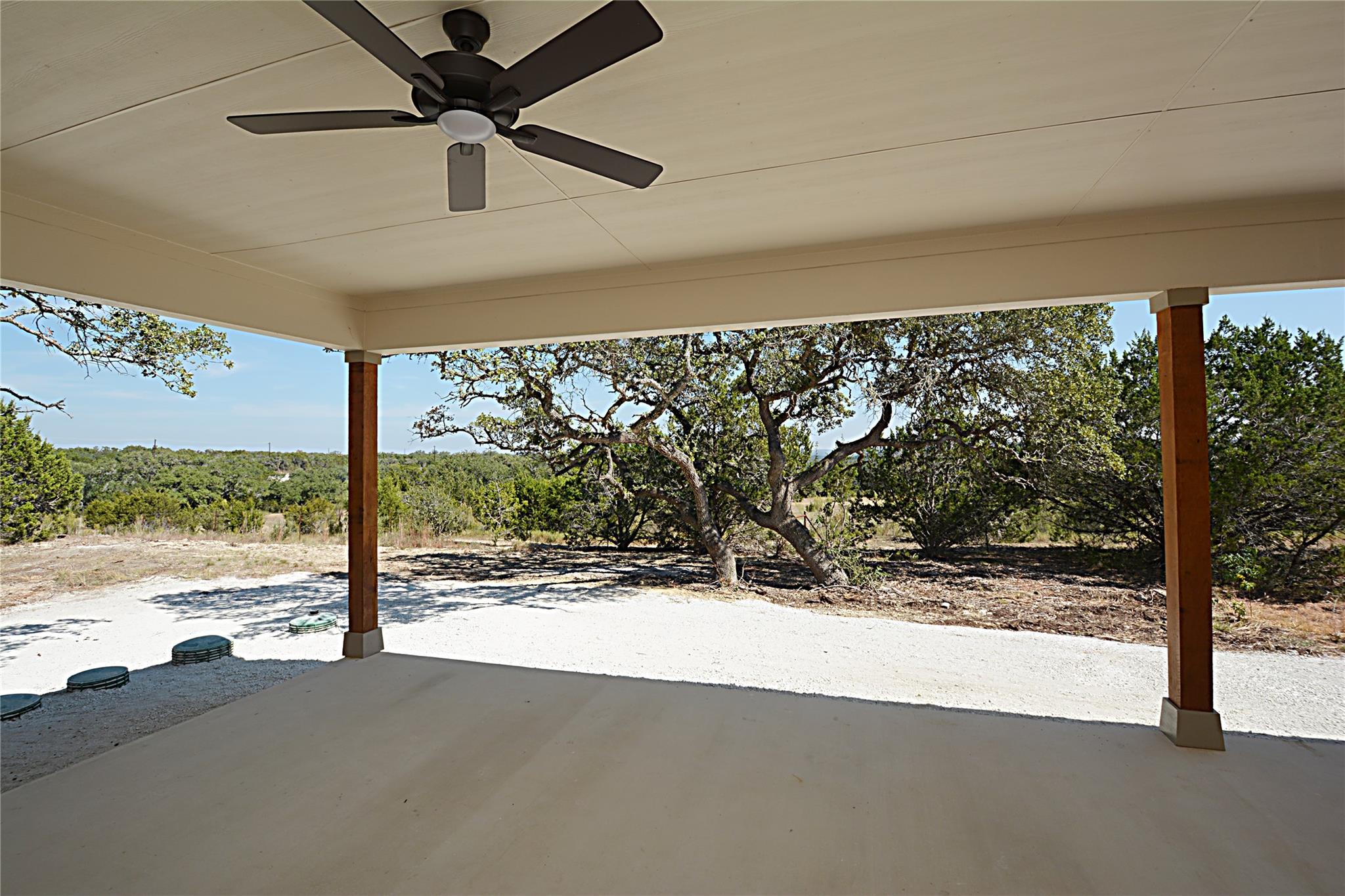 1555 Birch Ln, Fischer, TX 78623