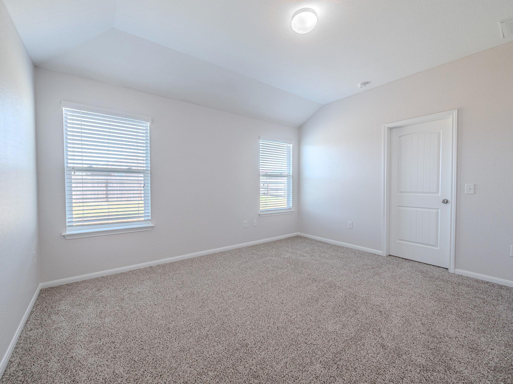 229 Camellia Dr, Hutto, TX 78634