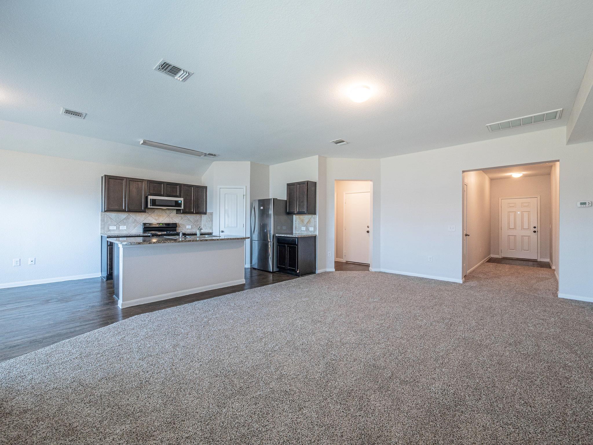 229 Camellia Dr, Hutto, TX 78634