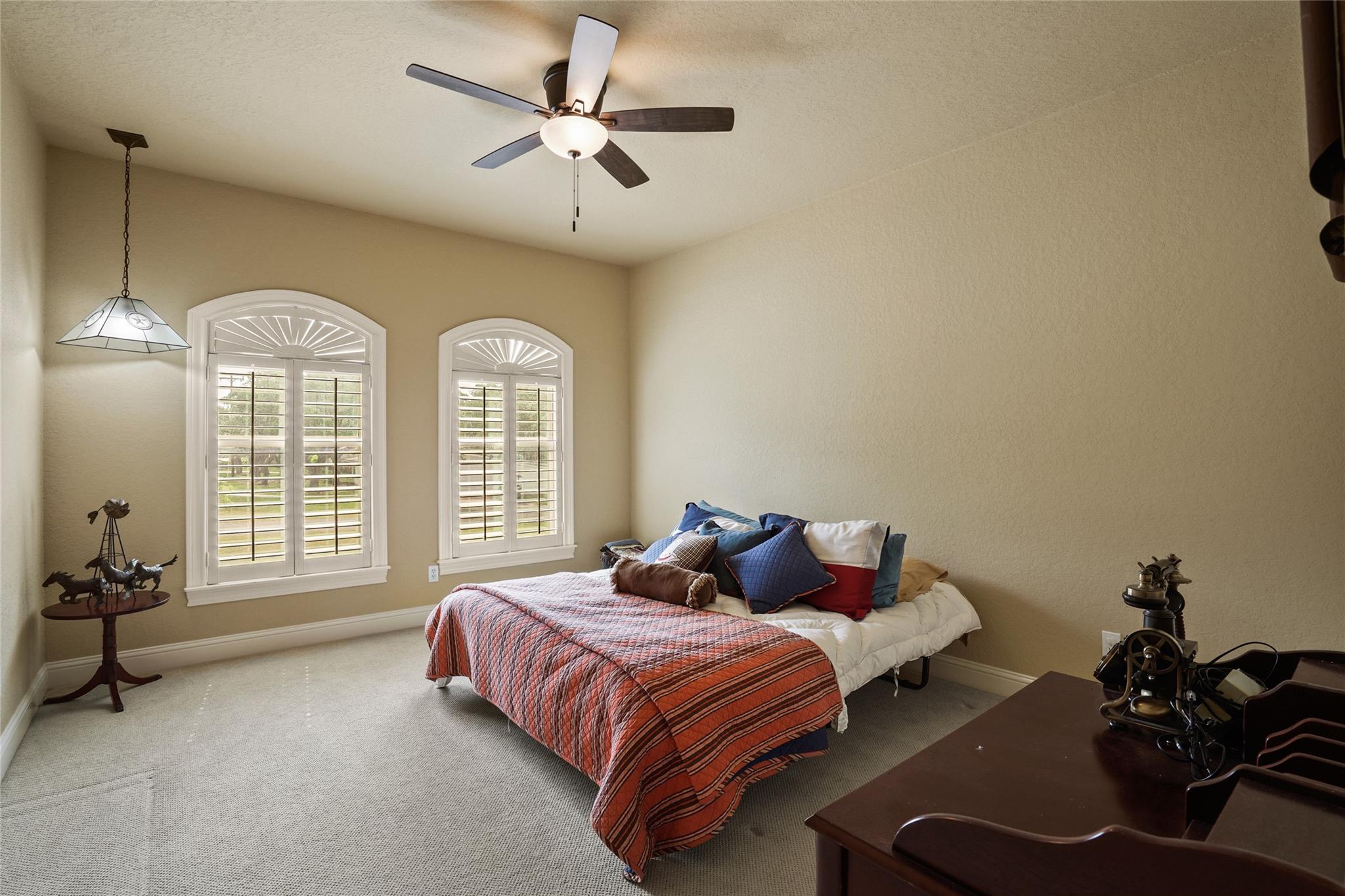 303 Havenhurst Dr, San Antonio, TX 78232