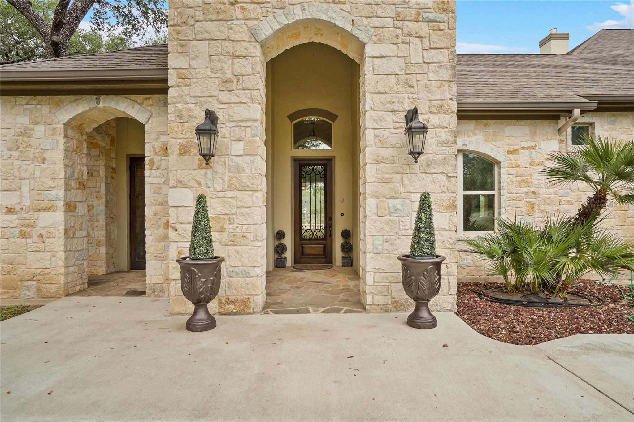 303 Havenhurst Dr, San Antonio, TX 78232